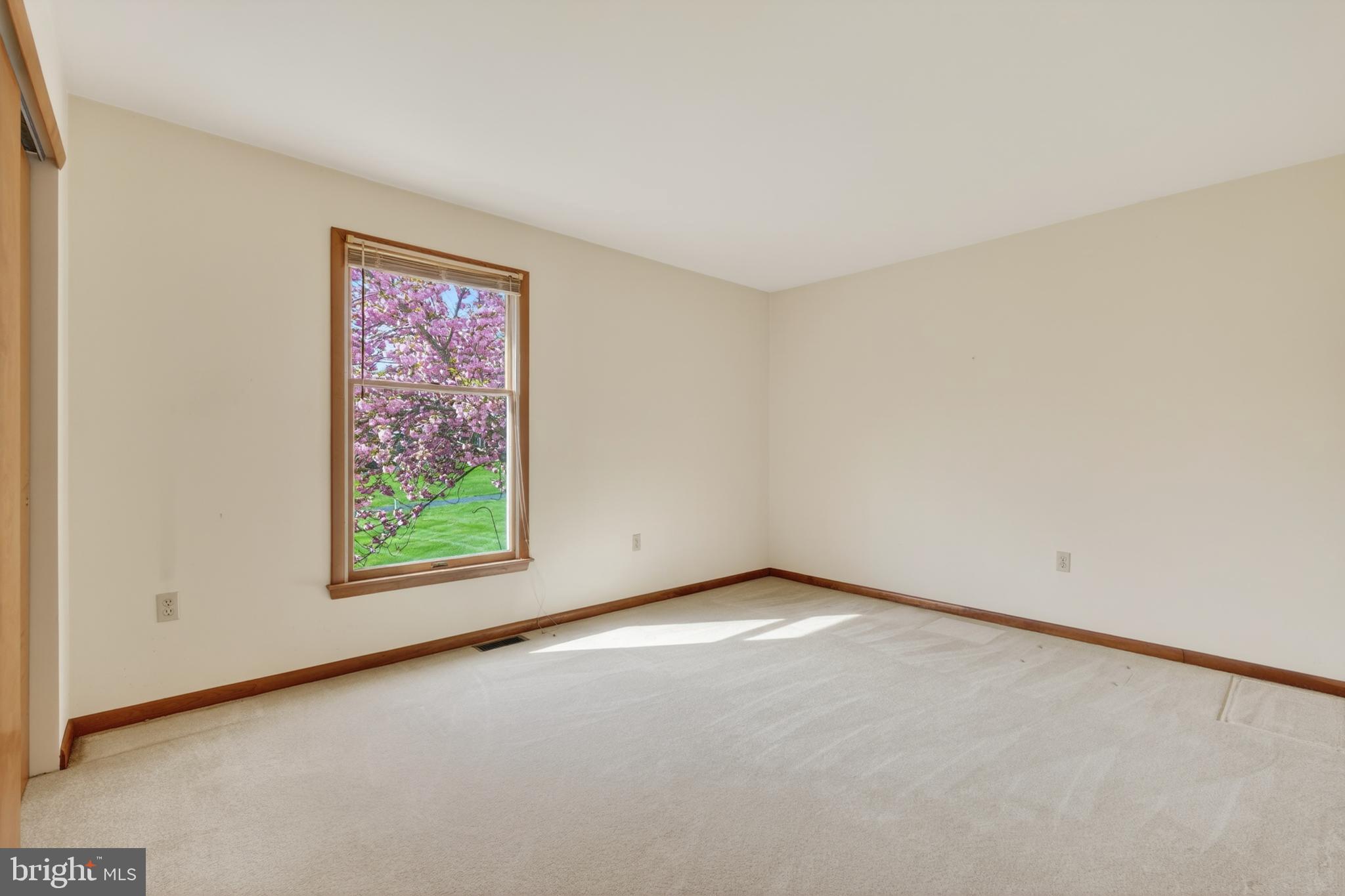 TWO RIVERS - Residential