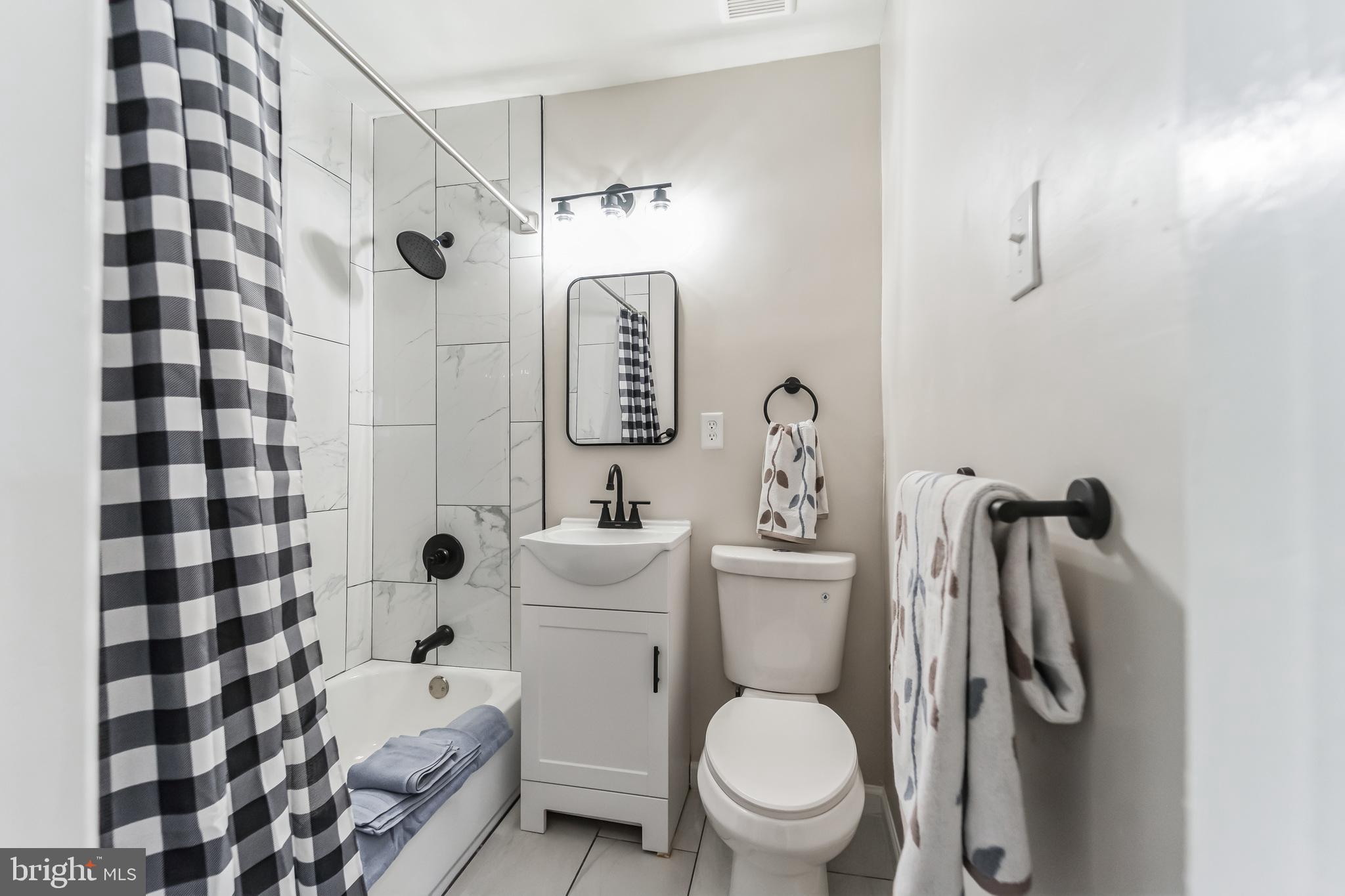 EAST ARLINGTON - Residential