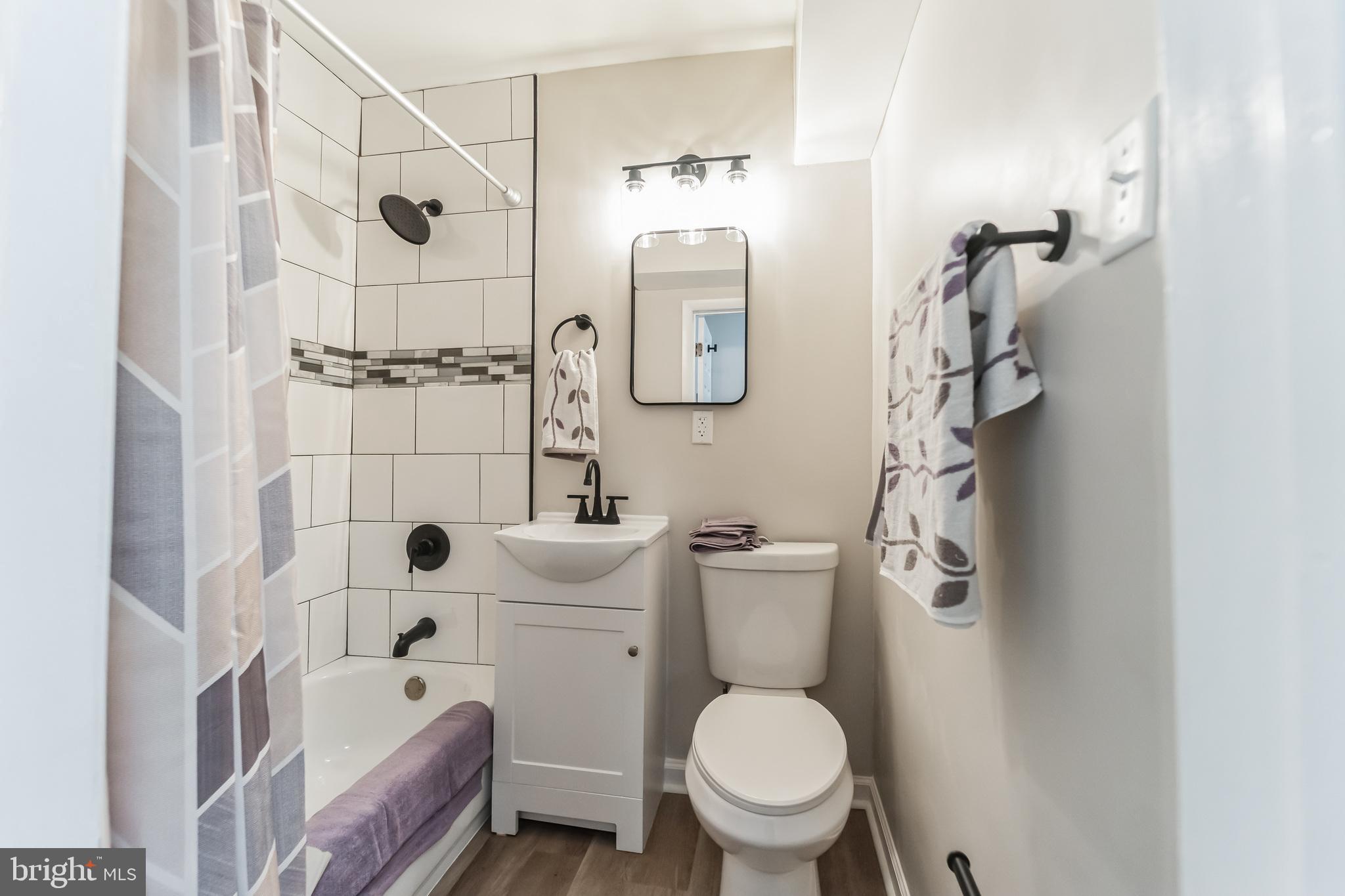 EAST ARLINGTON - Residential