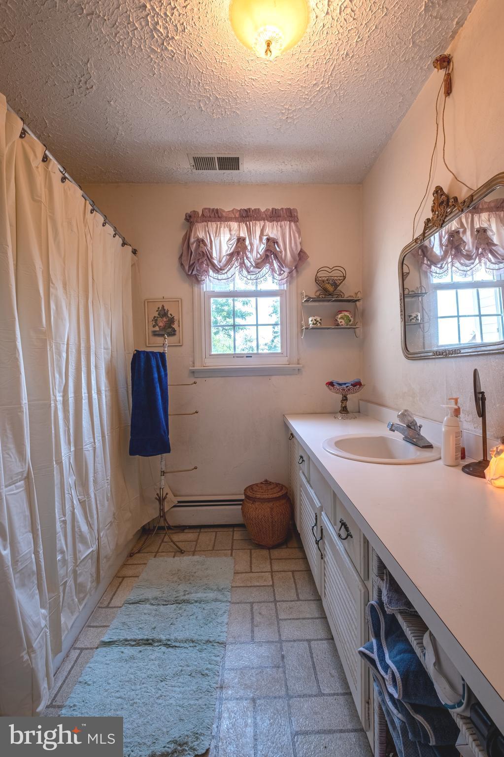 WICOMICO BEACH - Residential