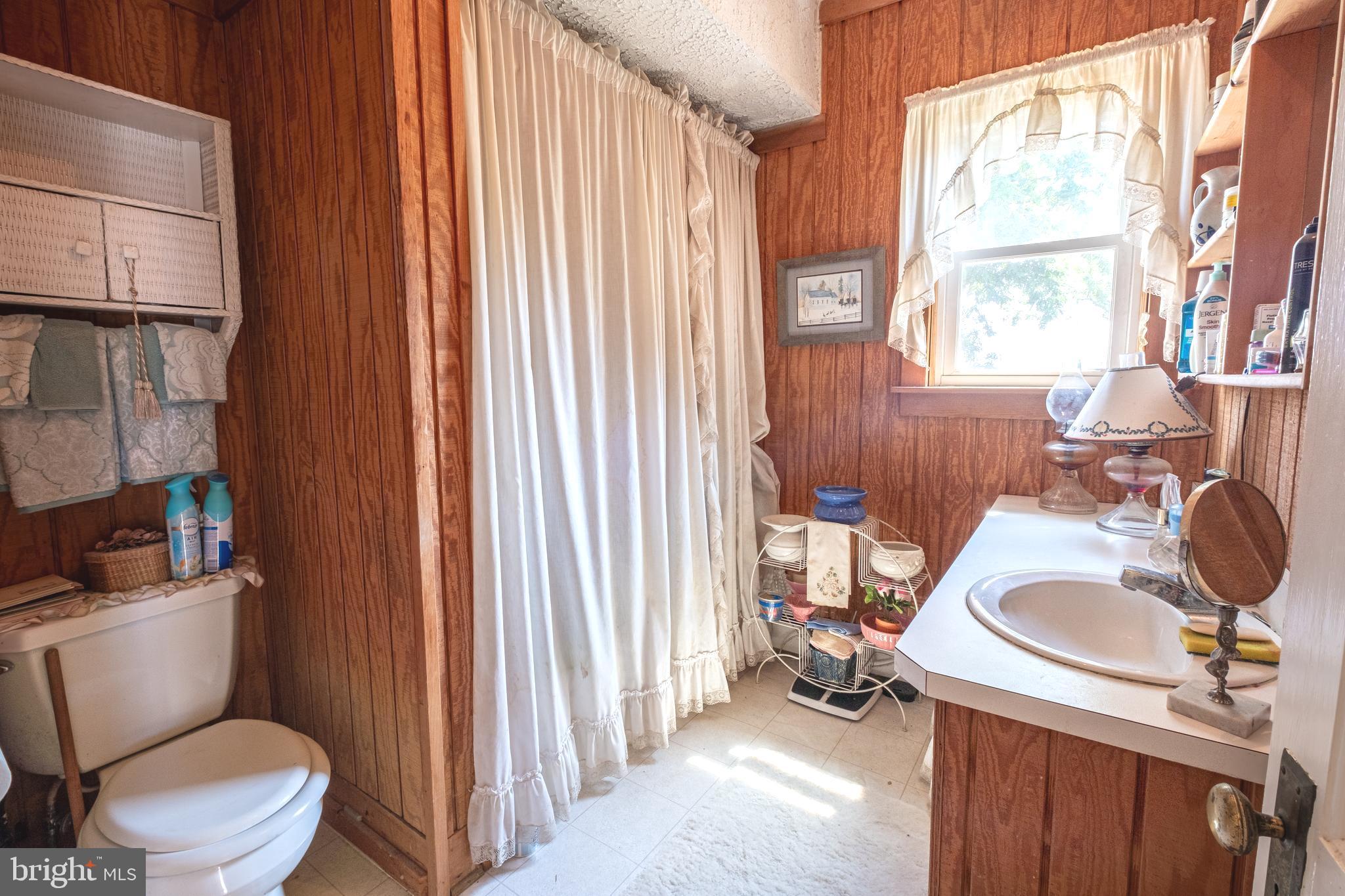 WICOMICO BEACH - Residential