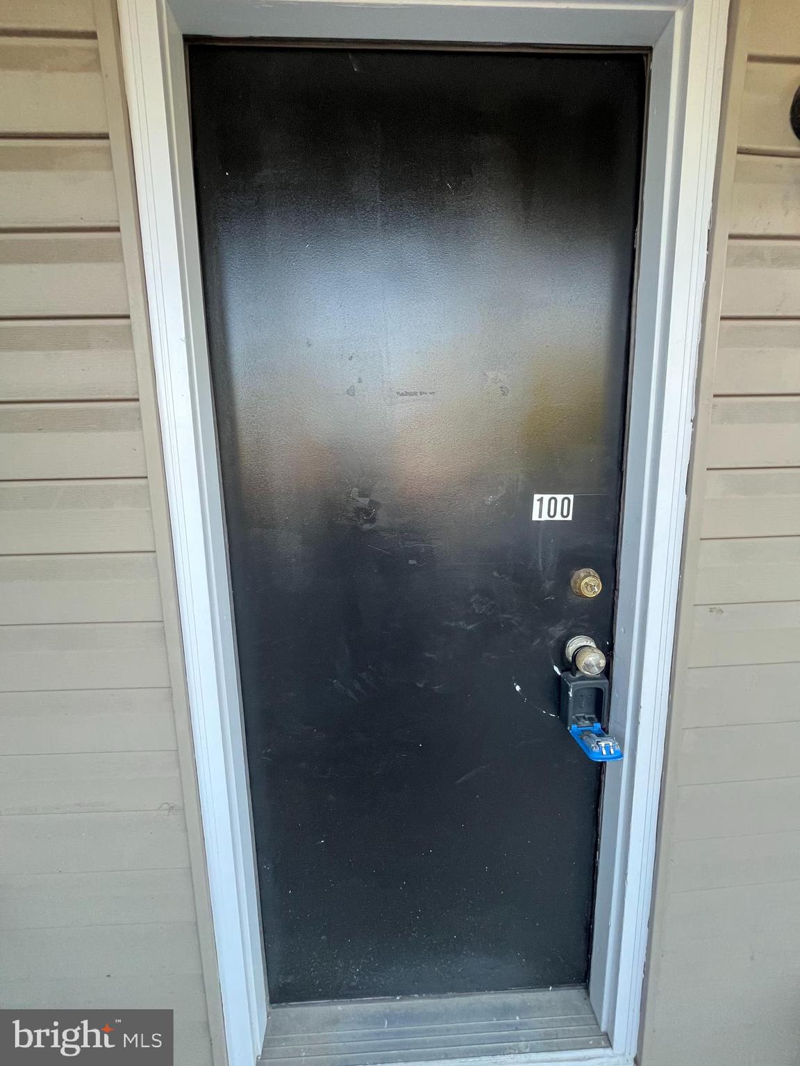 DOWNTOWN - Commercial Lease