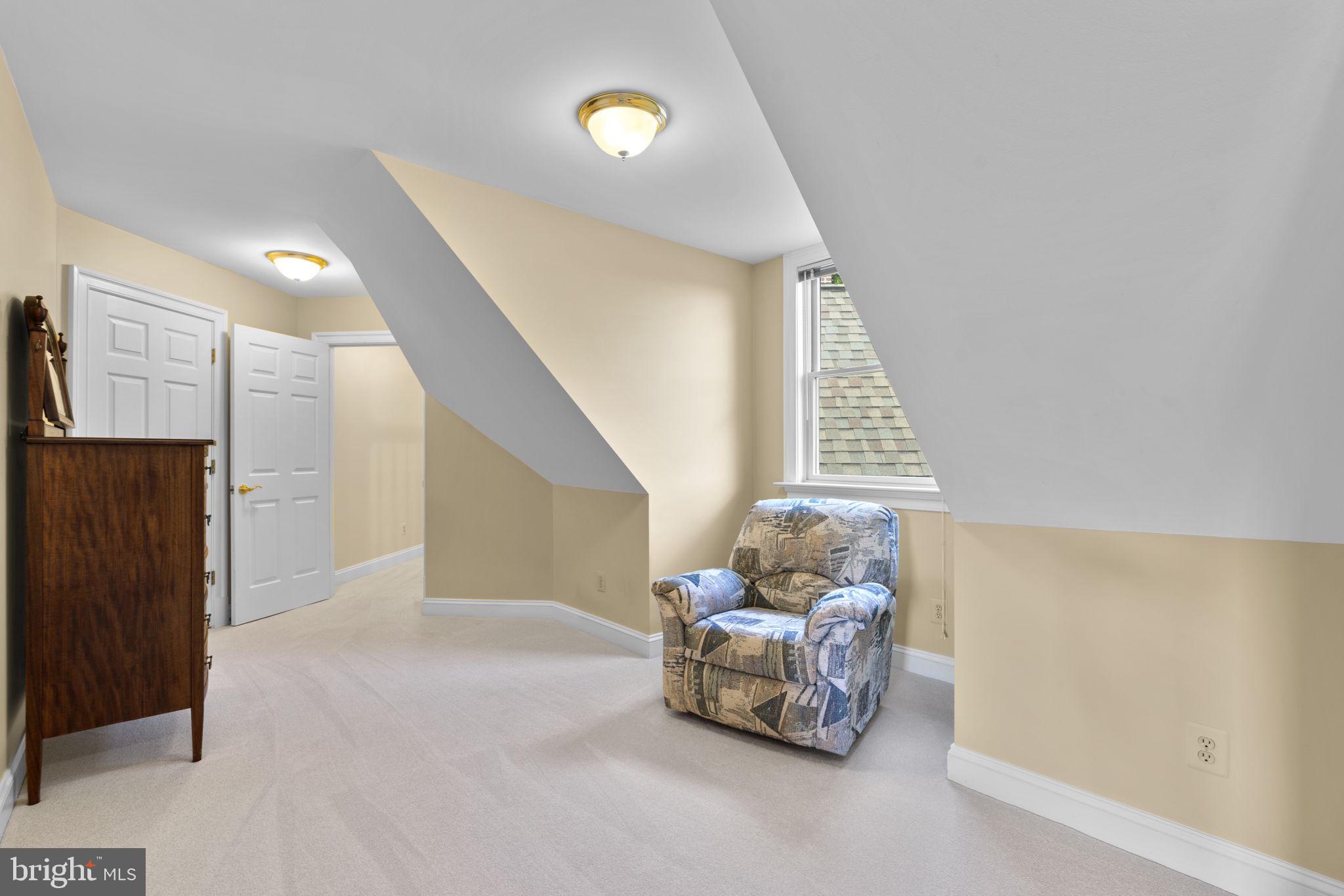 PATERNAL GIFT FARM - Residential