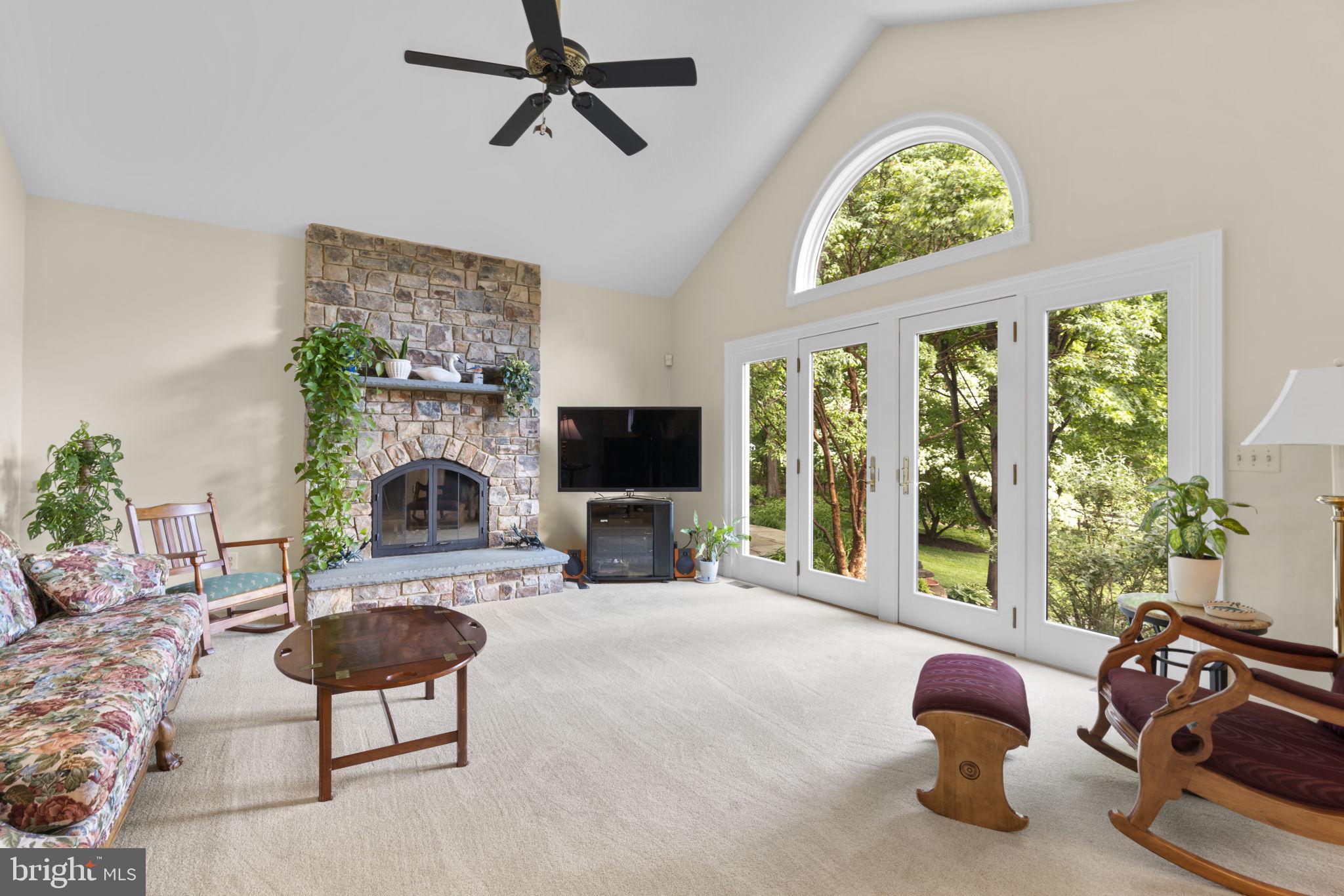 PATERNAL GIFT FARM - Residential