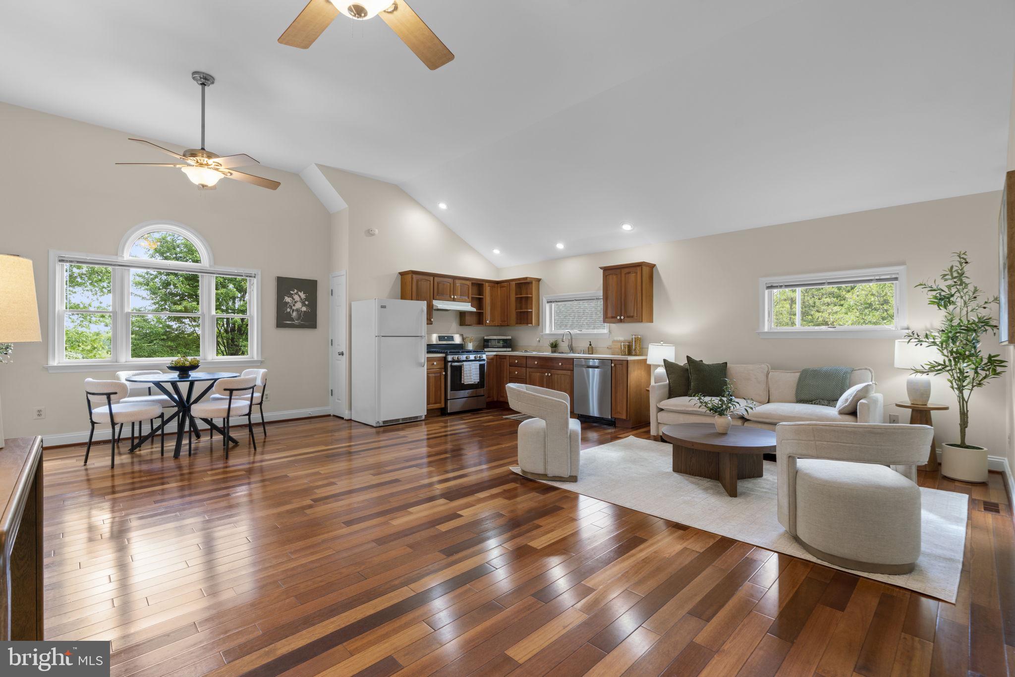 PATERNAL GIFT FARM - Residential