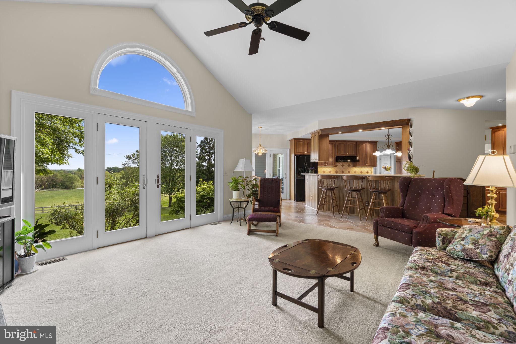 PATERNAL GIFT FARM - Residential
