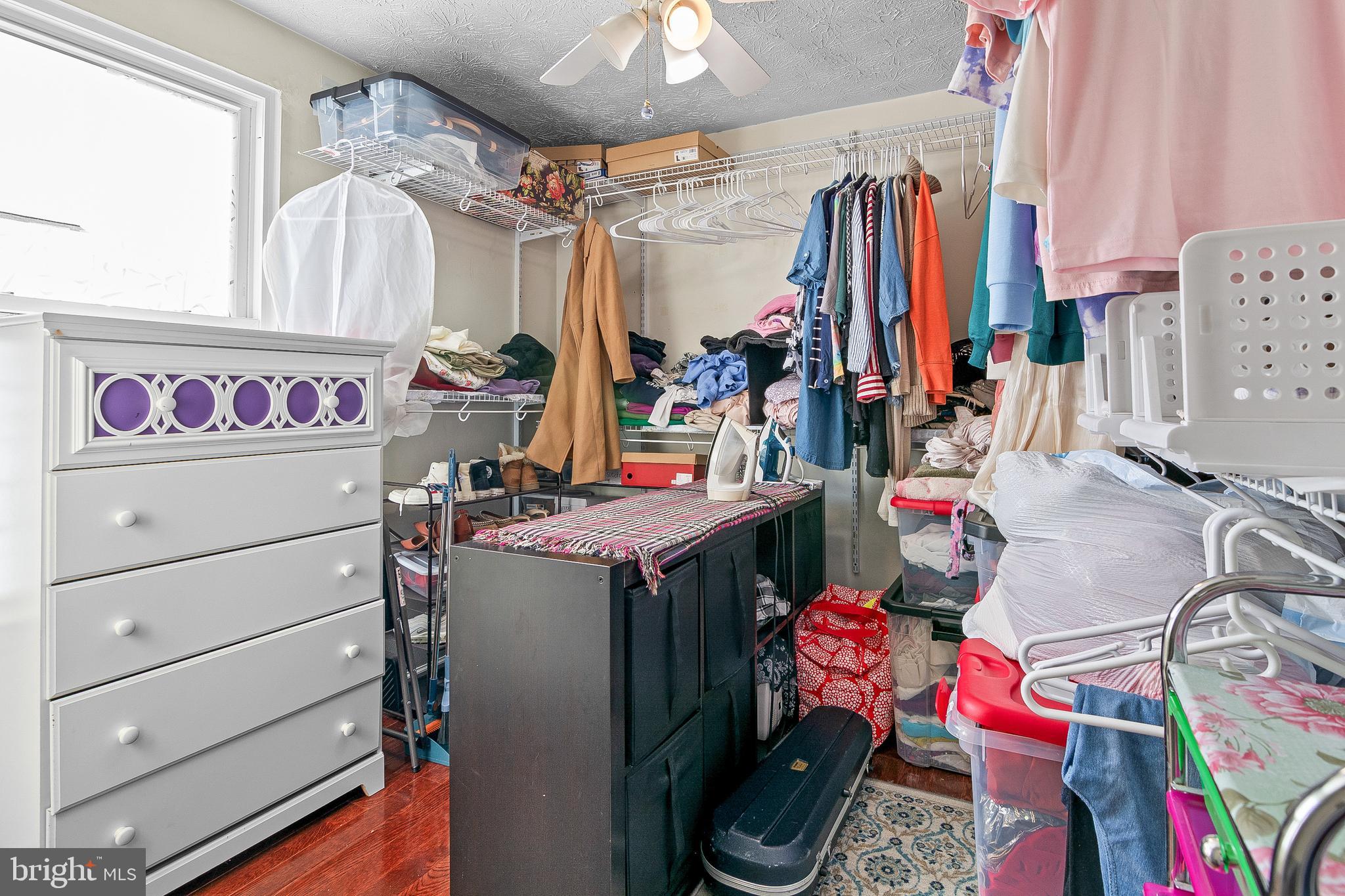 TRAILWOOD - Residential