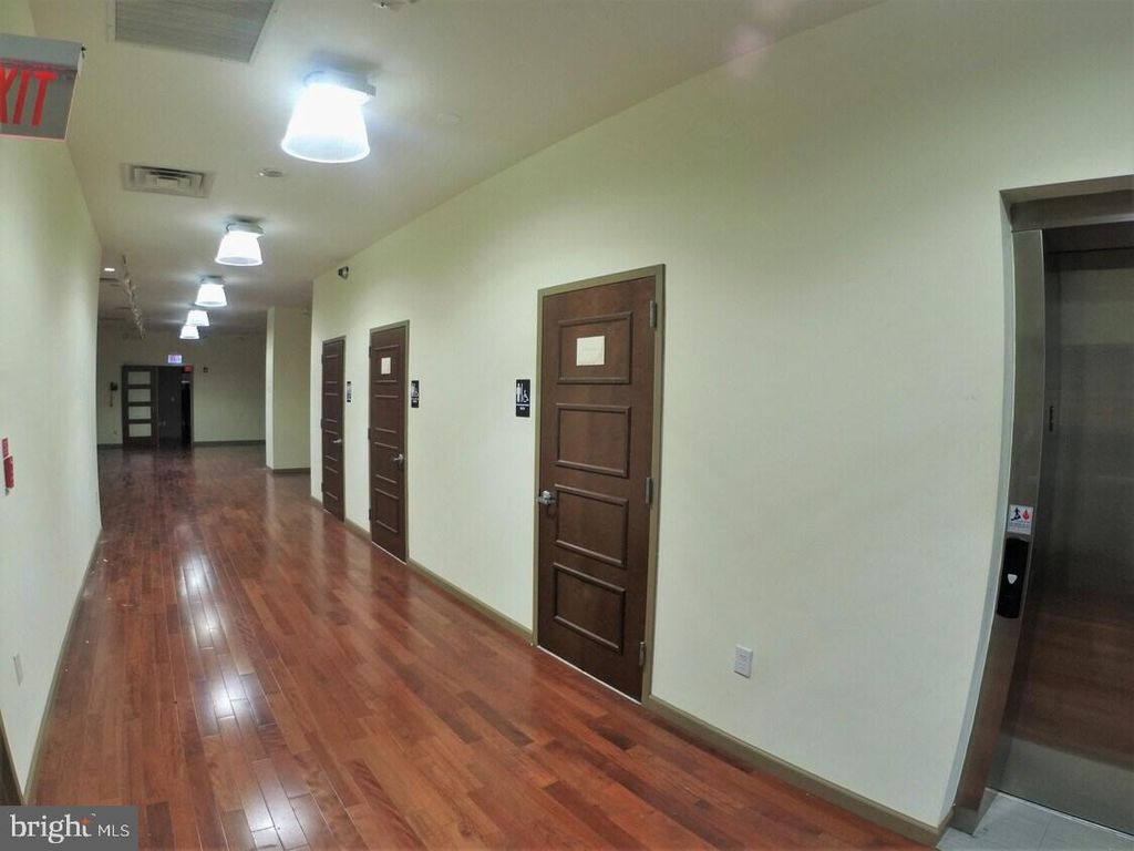 Photo of 718 Chestnut Street, PHILADELPHIA, PA 19106 (MLS # PAPH2523594)