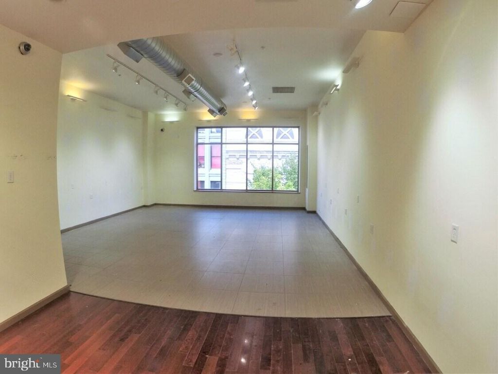 Photo of 718 Chestnut Street, PHILADELPHIA, PA 19106 (MLS # PAPH2523594)