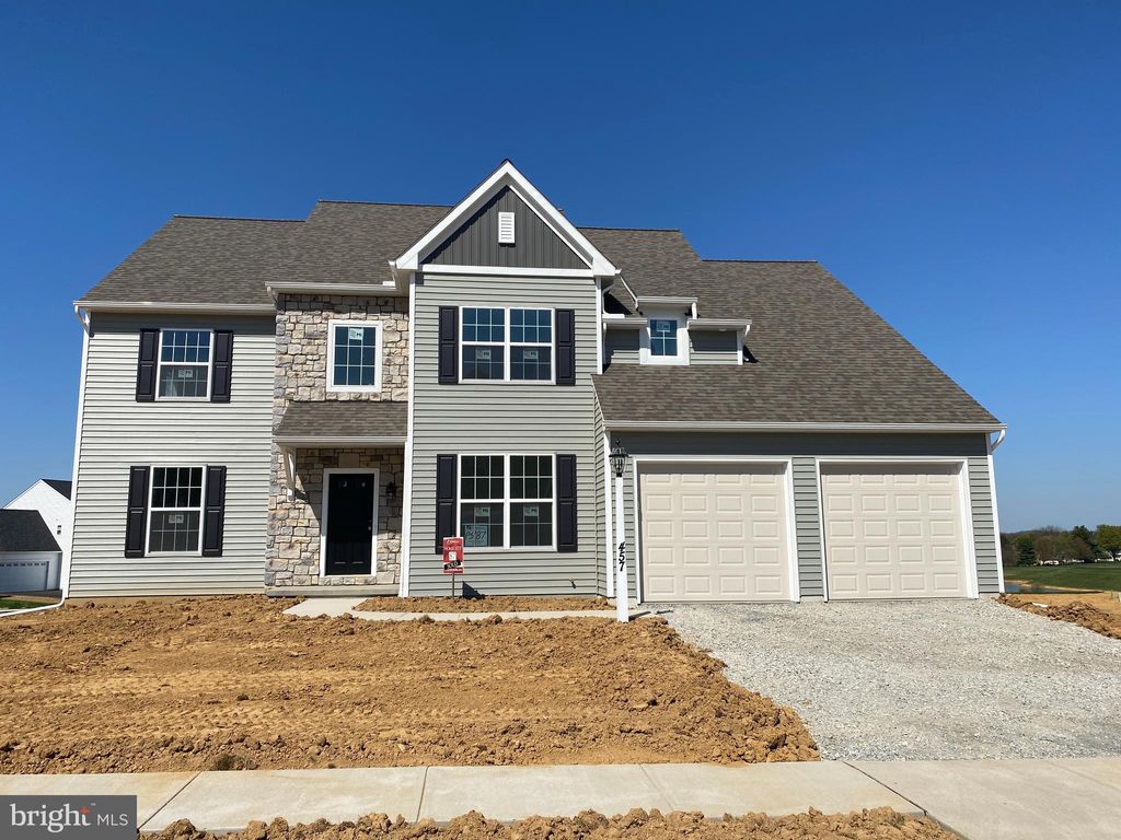 Photo of 457 THATCHER LN, LITITZ, PA 17543 (MLS # PALA2034012)