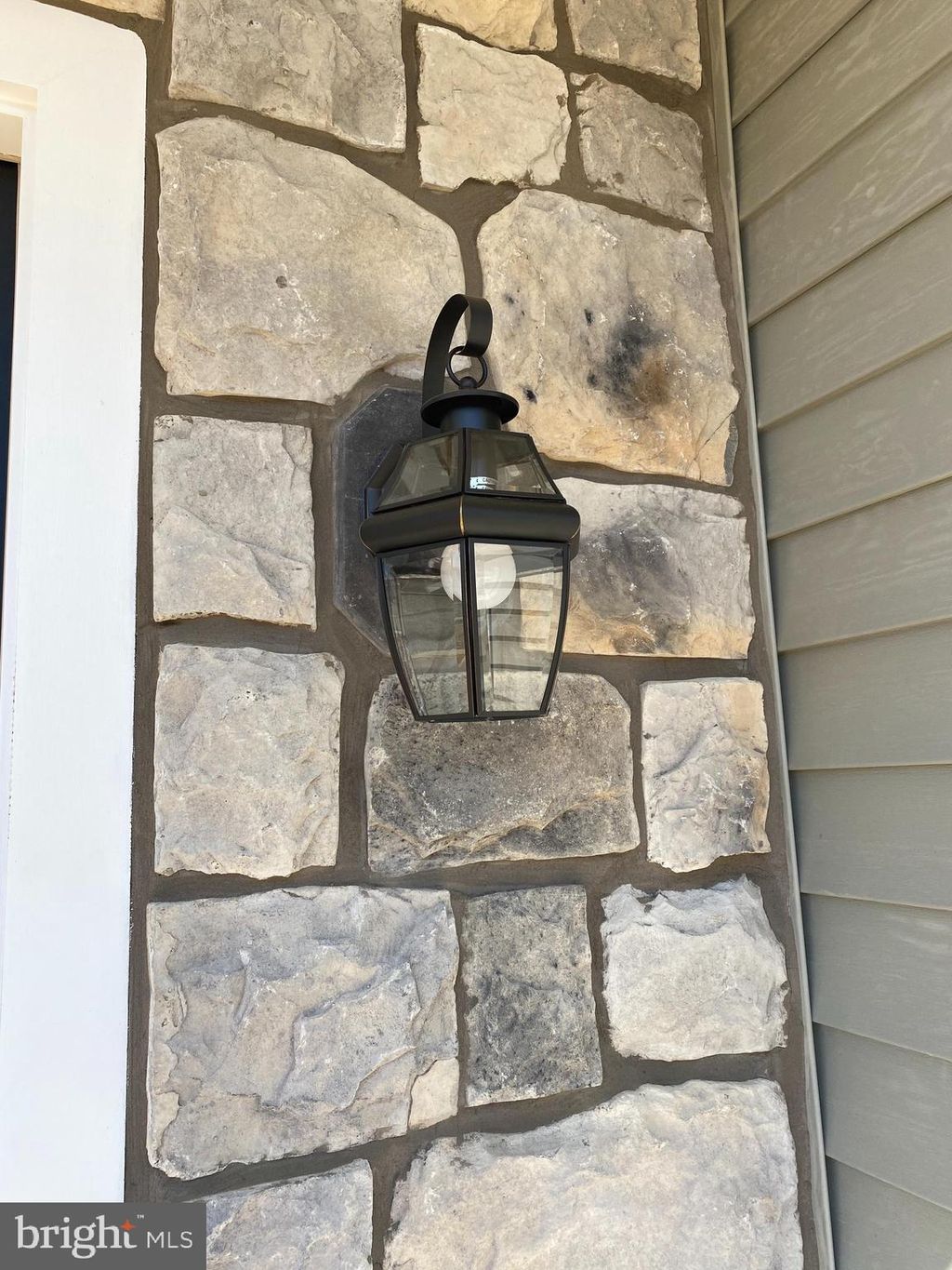 Photo of 457 THATCHER LN, LITITZ, PA 17543 (MLS # PALA2034012)