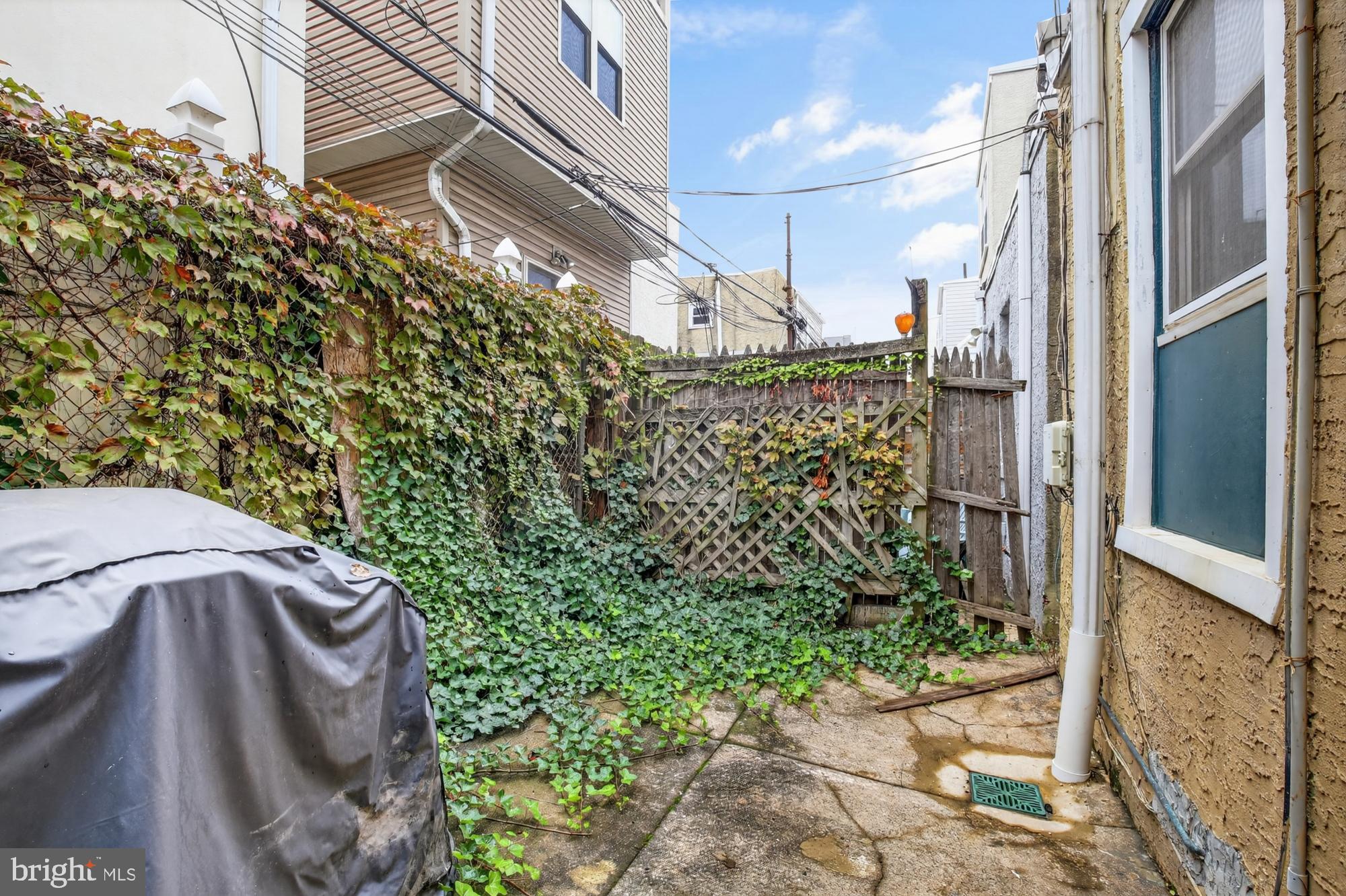 PENNSPORT - Residential Lease