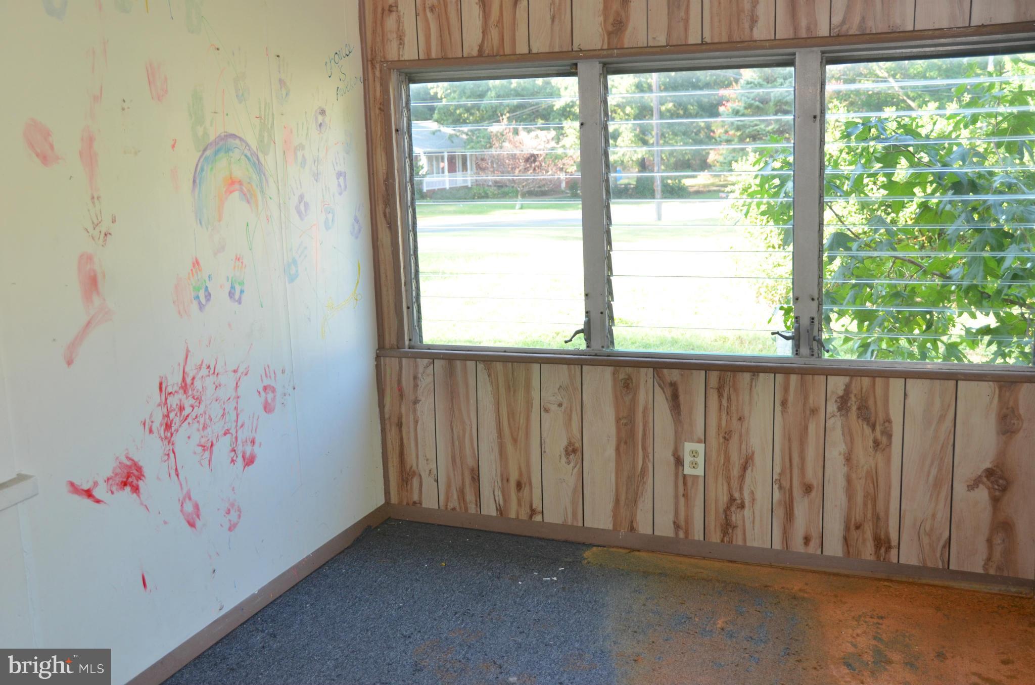 CARRS WHARF - Residential