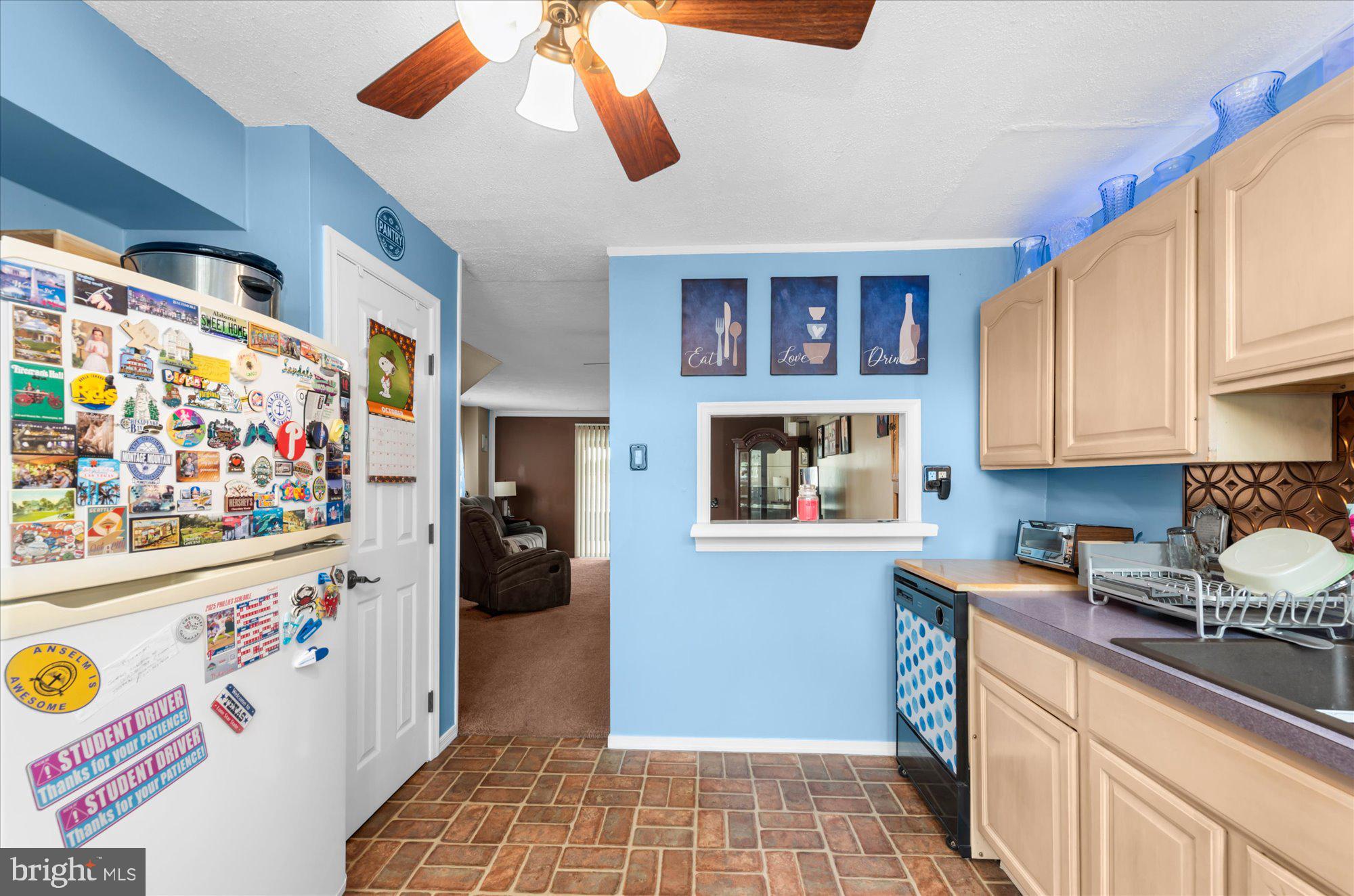 3028 FAIRDALE ROAD