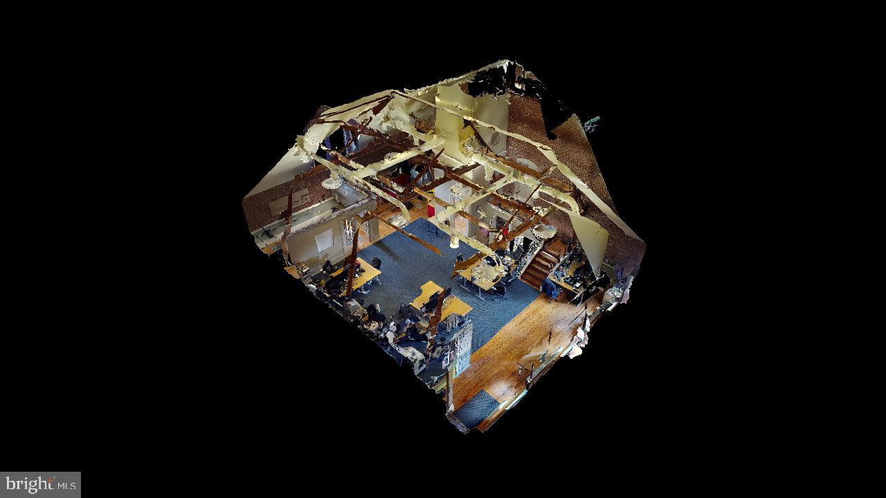 HAMPDEN HISTORIC DISTRICT - Commercial Lease