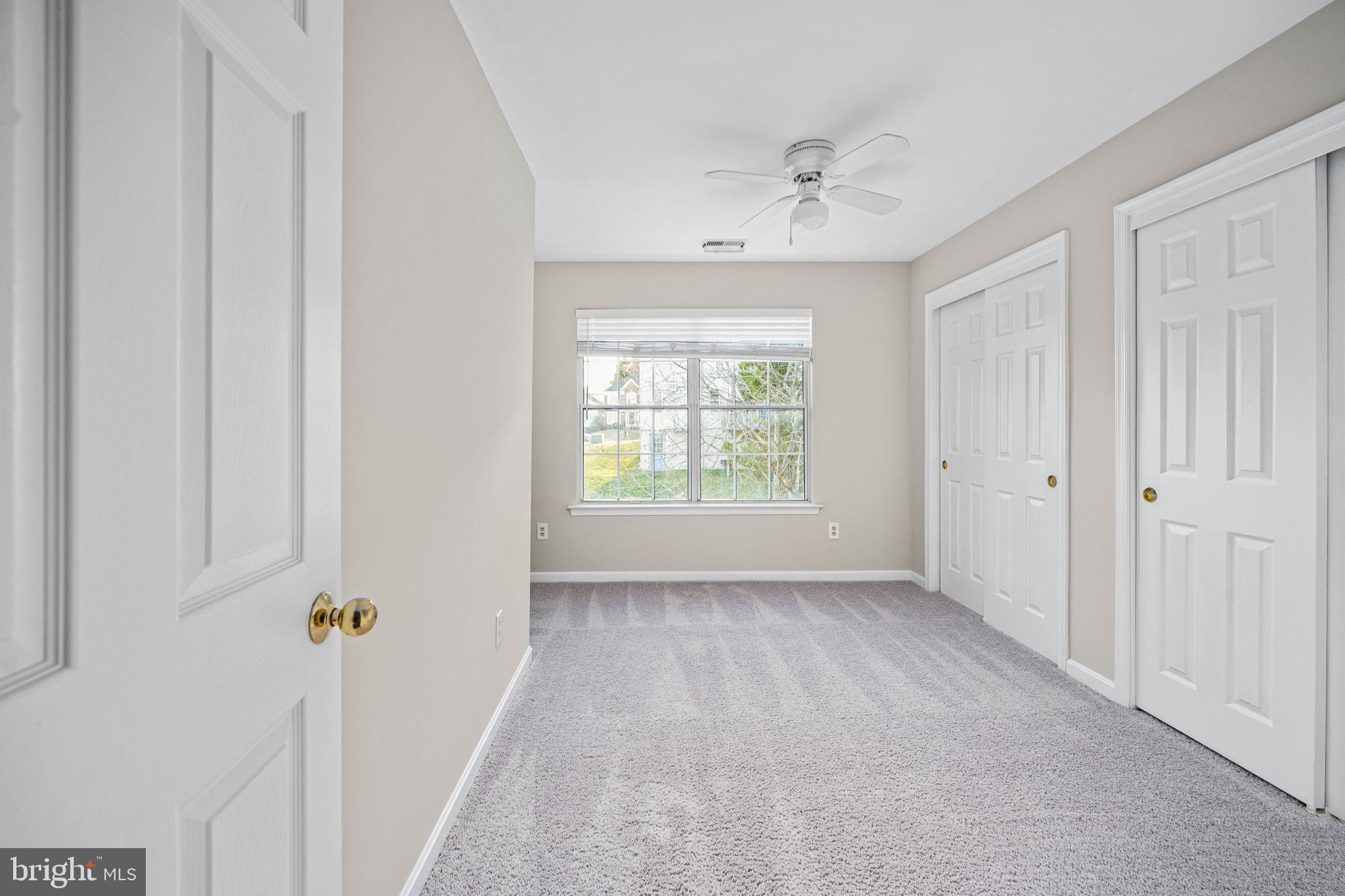 HAMPTON OAKS - Residential