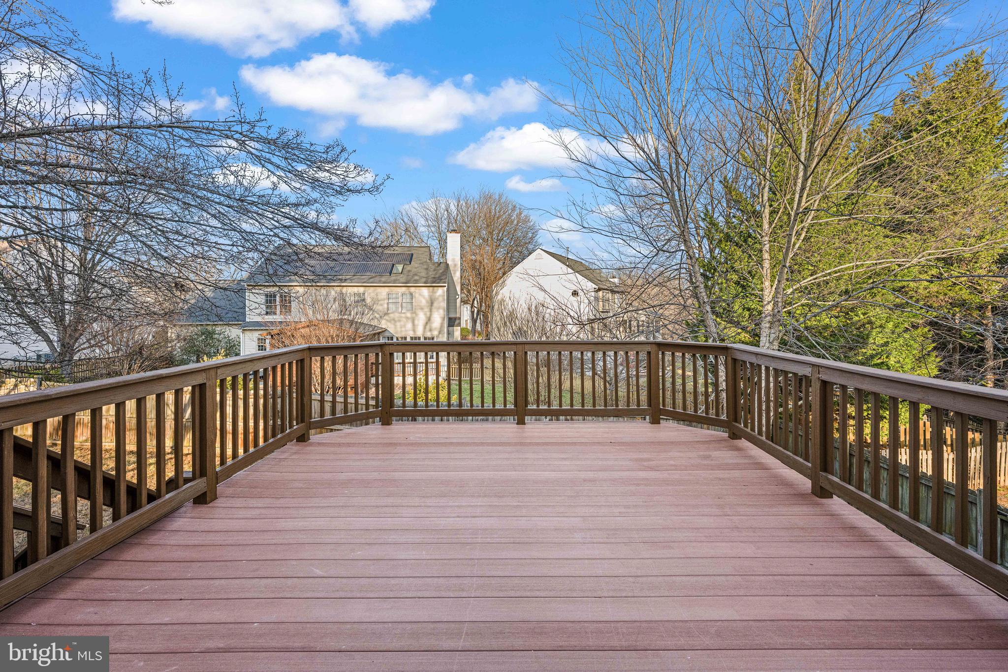 HAMPTON OAKS - Residential