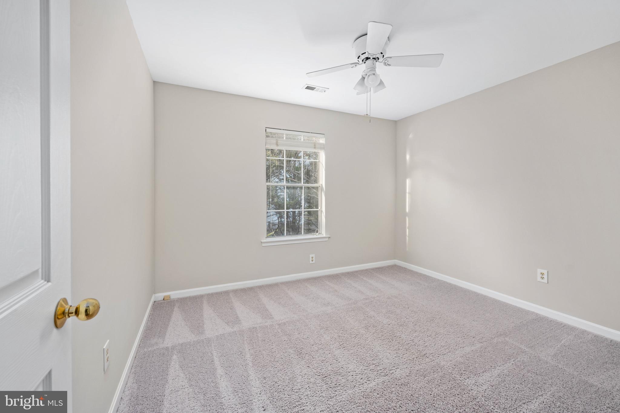 HAMPTON OAKS - Residential