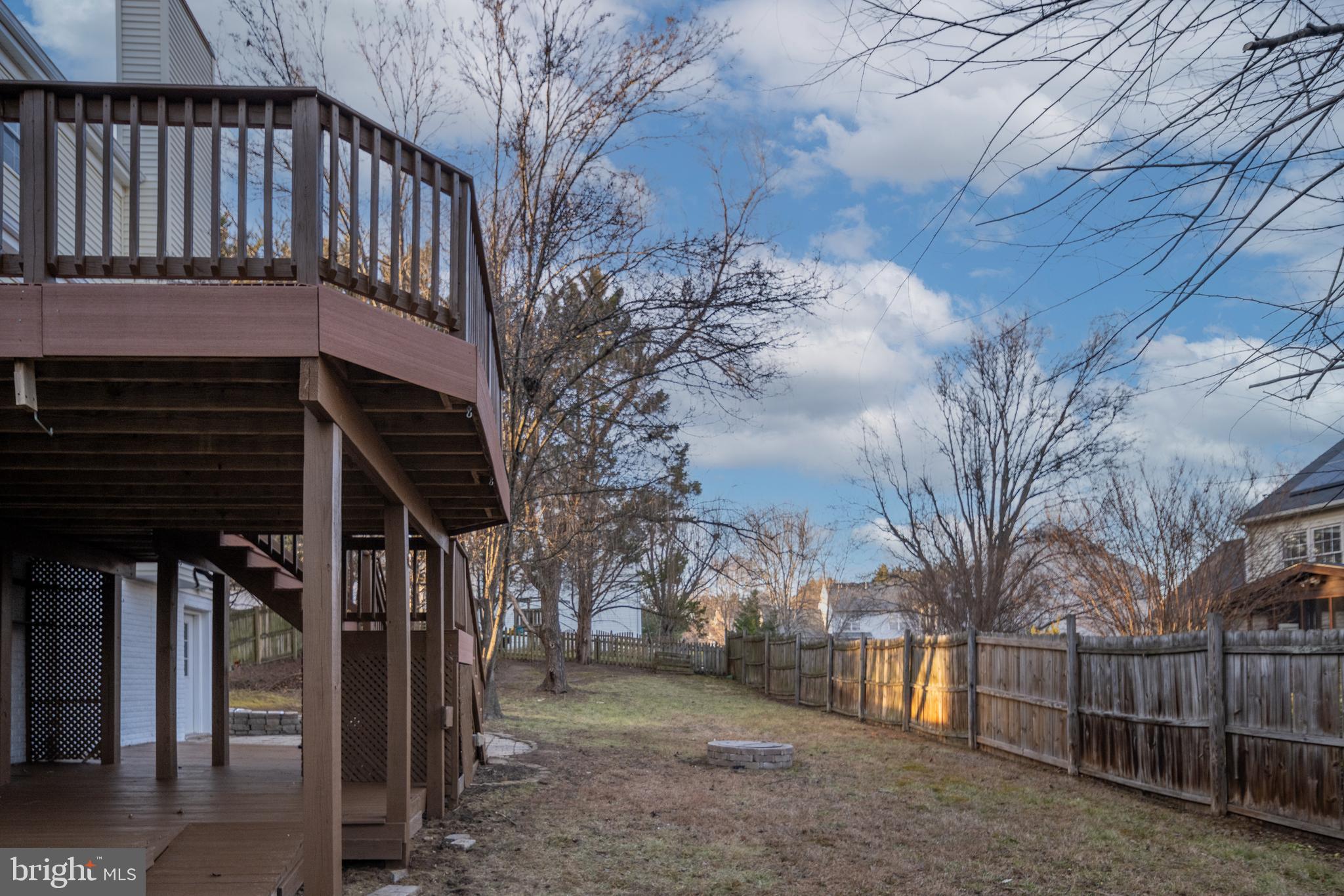 HAMPTON OAKS - Residential