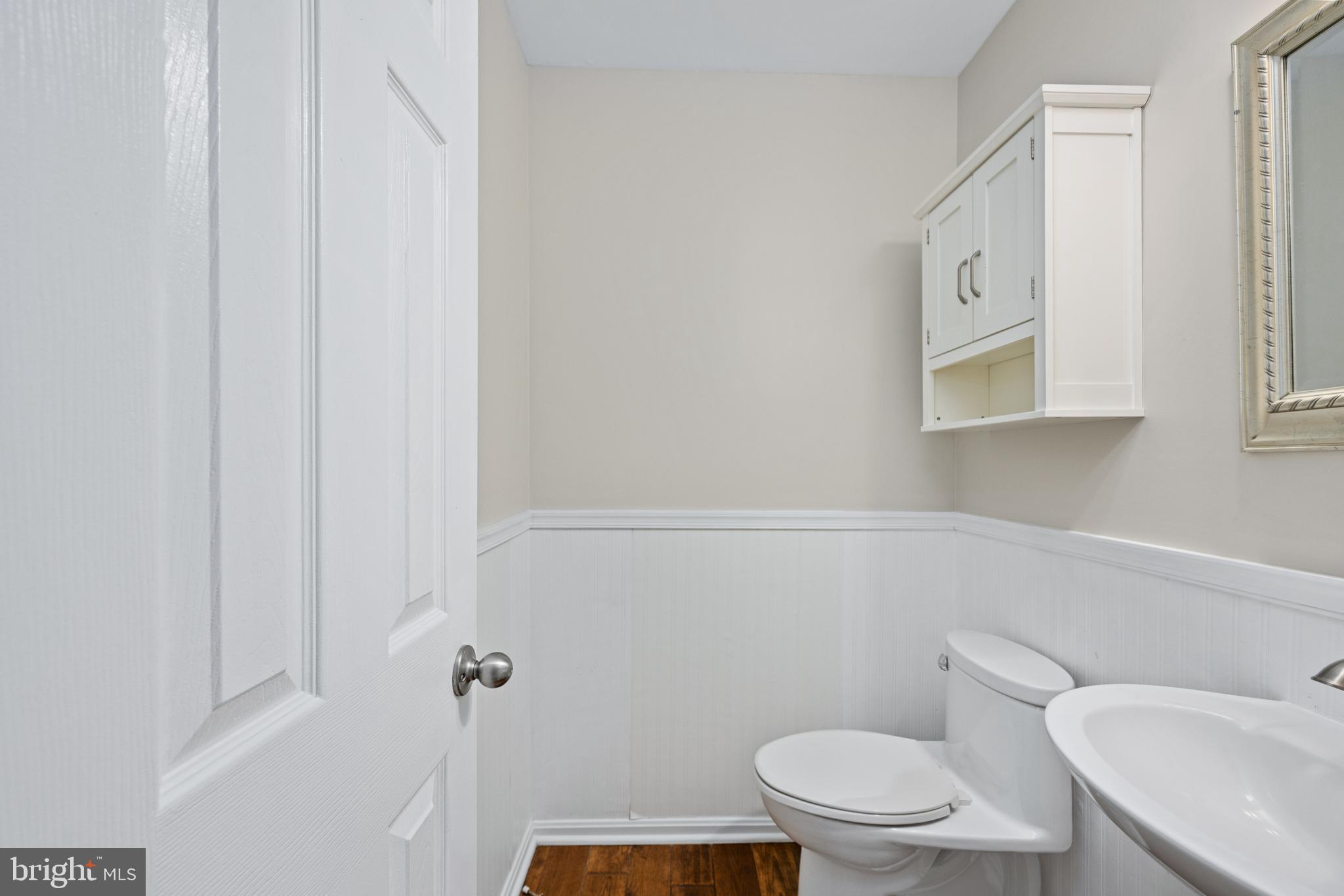 HAMPTON OAKS - Residential