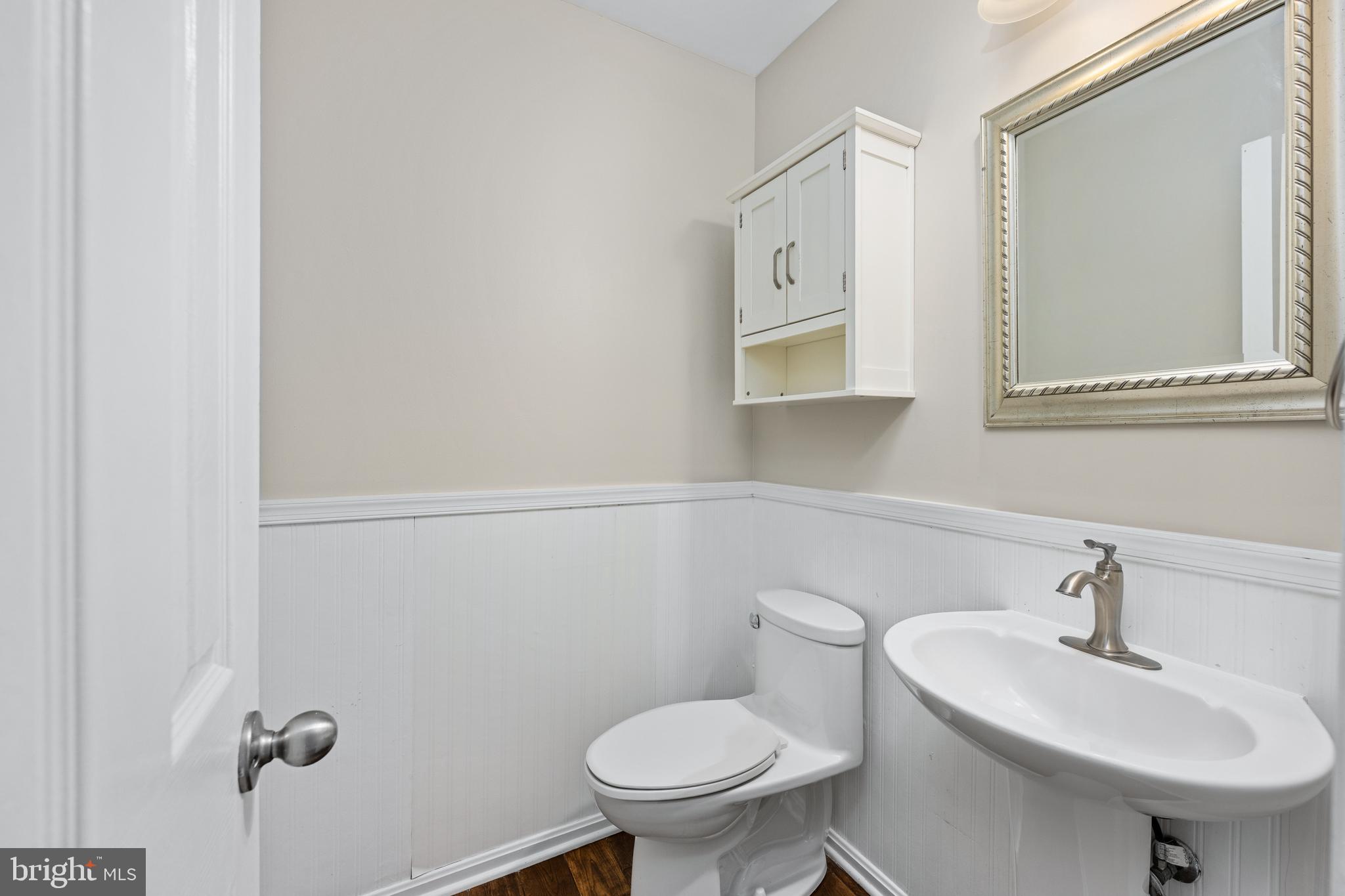 HAMPTON OAKS - Residential