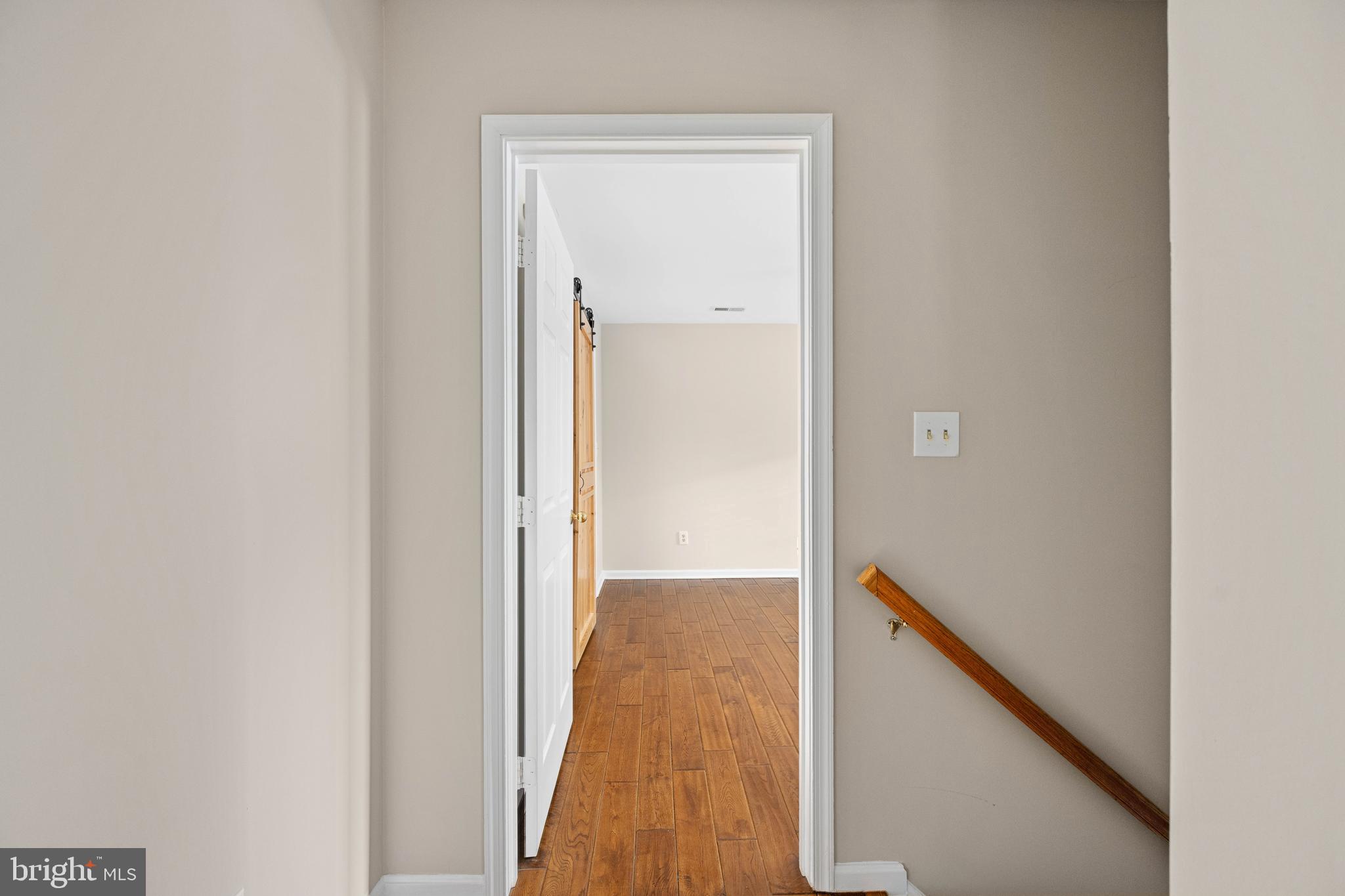 HAMPTON OAKS - Residential