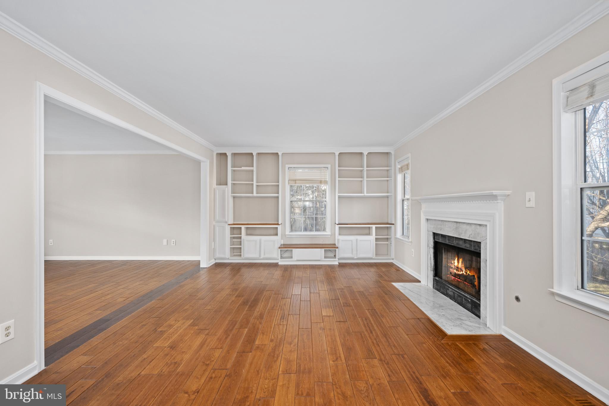 HAMPTON OAKS - Residential