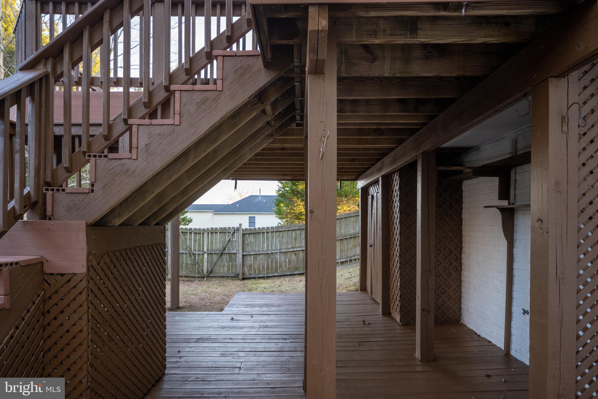 HAMPTON OAKS - Residential