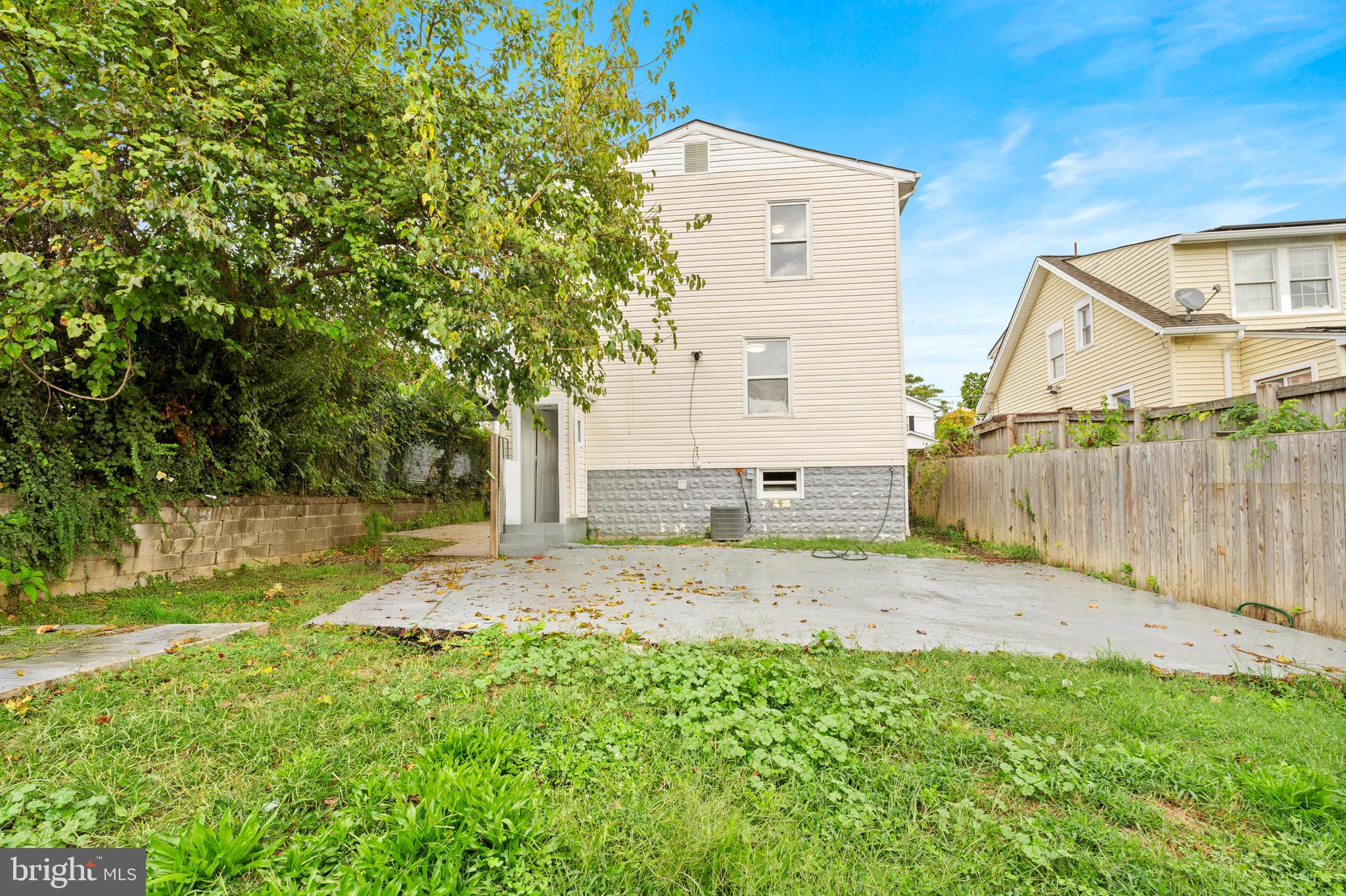 BRADBURY HEIGHTS - Residential