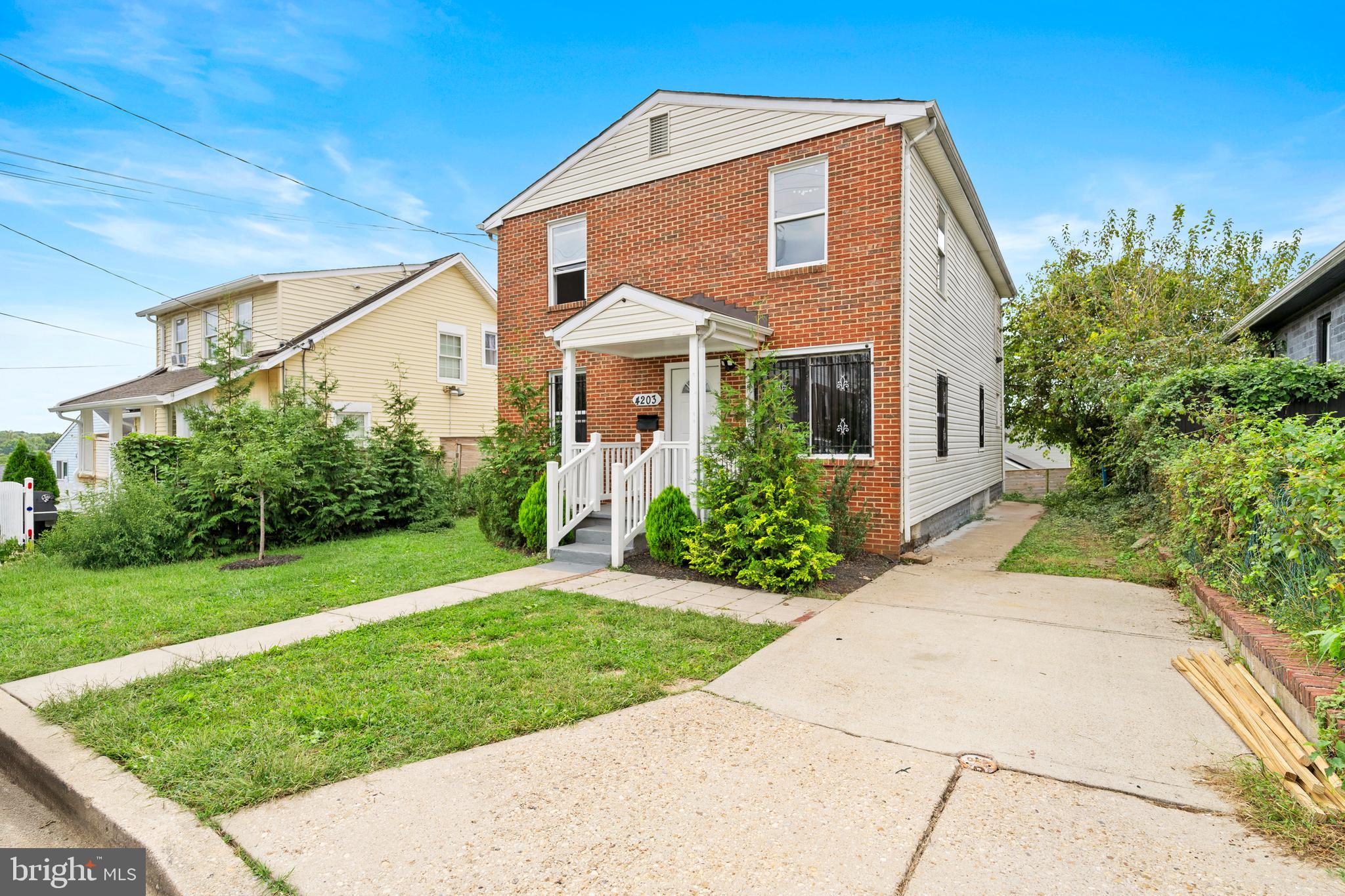 BRADBURY HEIGHTS - Residential