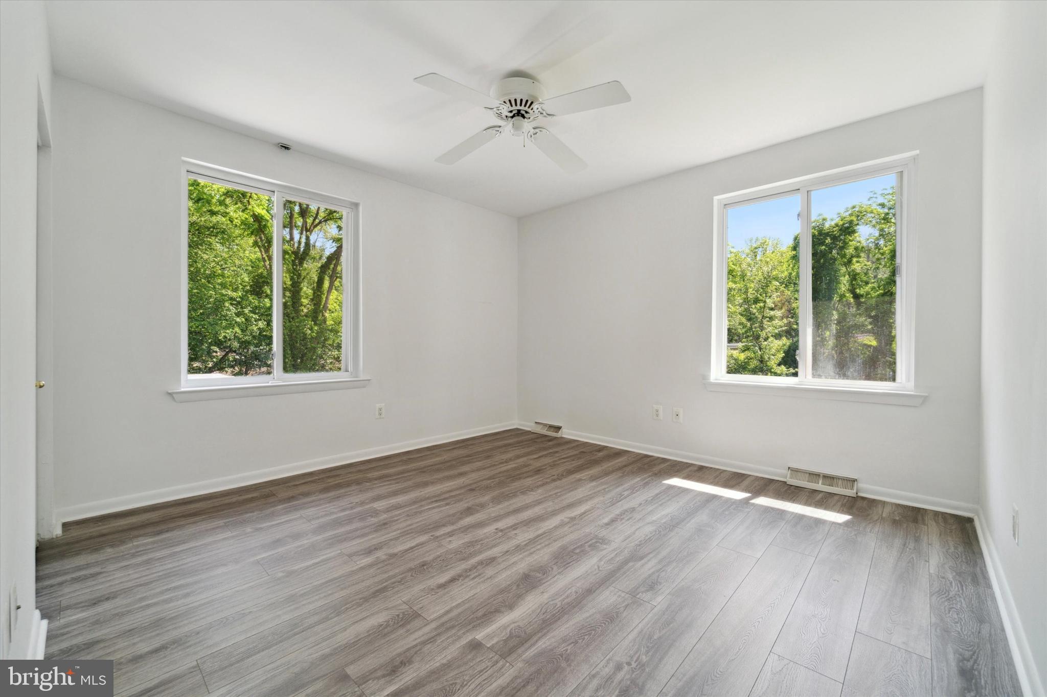 ROSE TREE WOODS - Residential