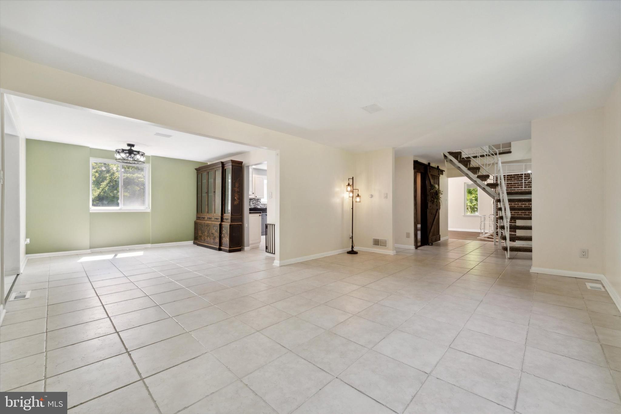 430 E ROSE TREE ROAD