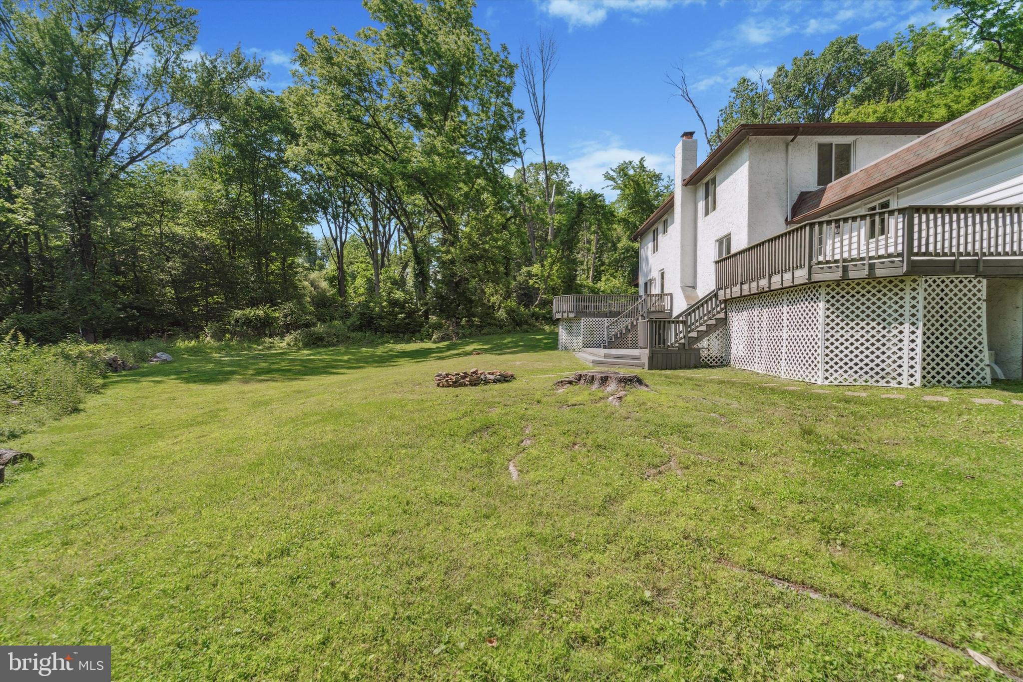 ROSE TREE WOODS - Residential