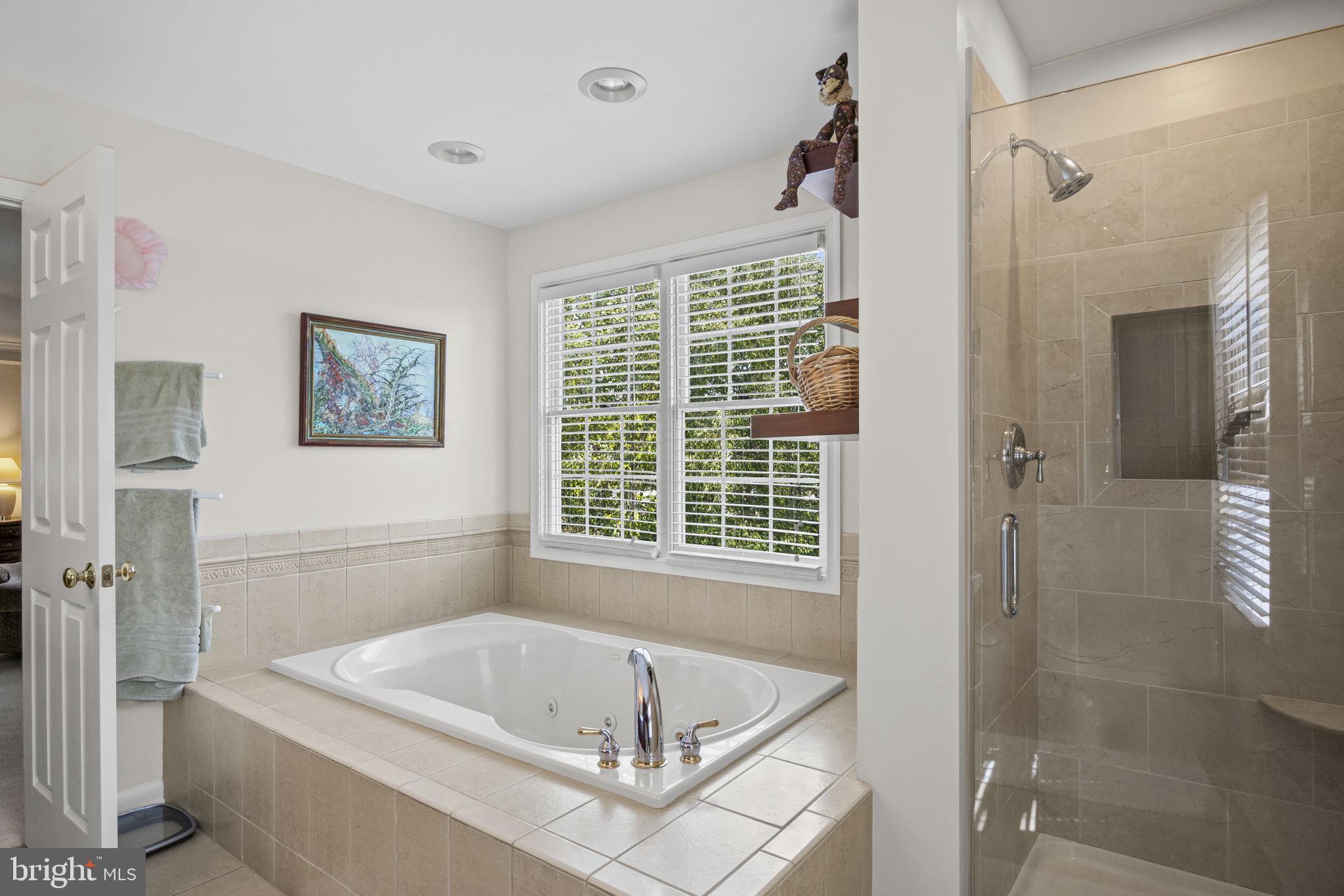 MEADOWBROOK FARMS - Residential