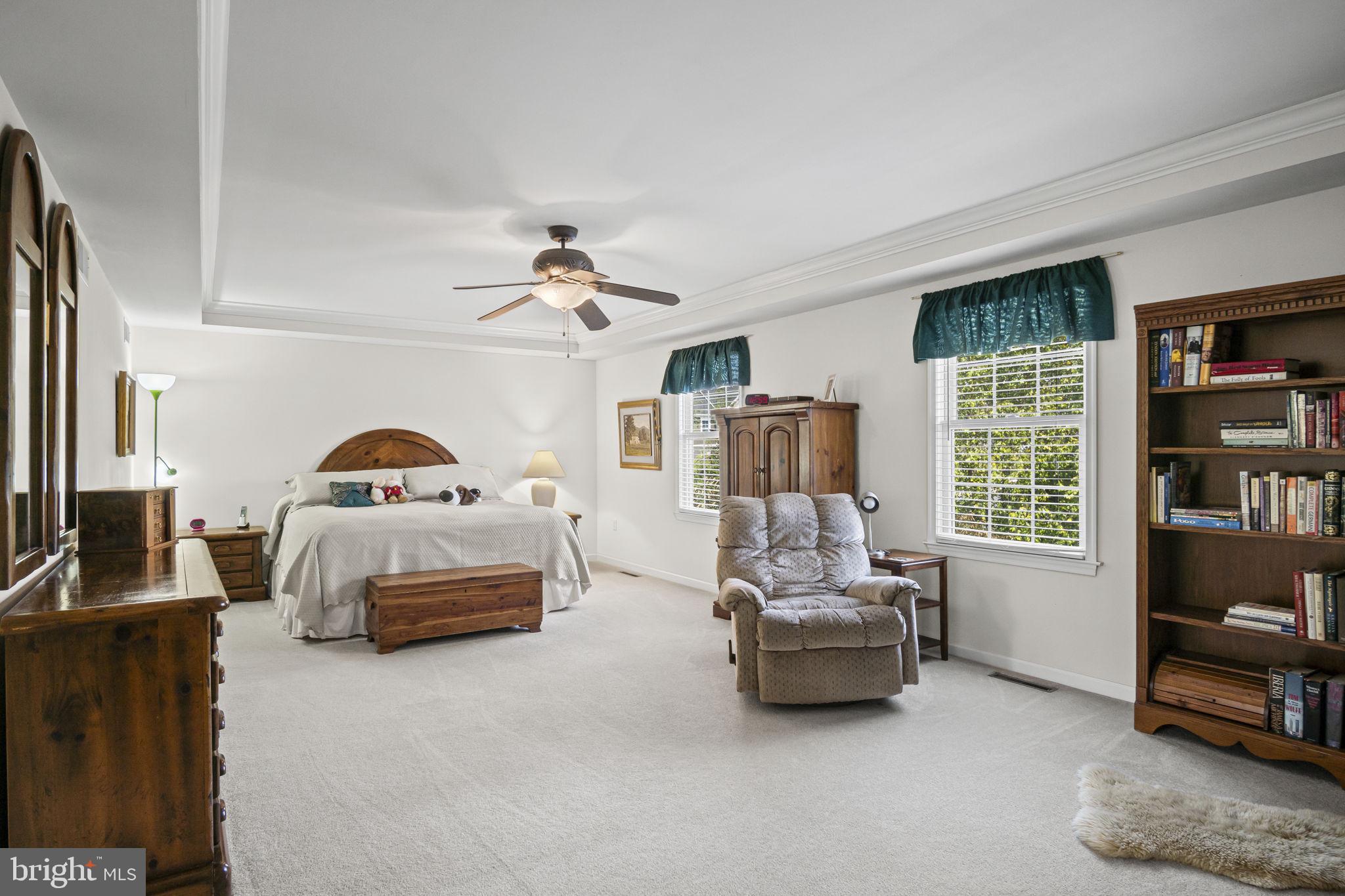 MEADOWBROOK FARMS - Residential