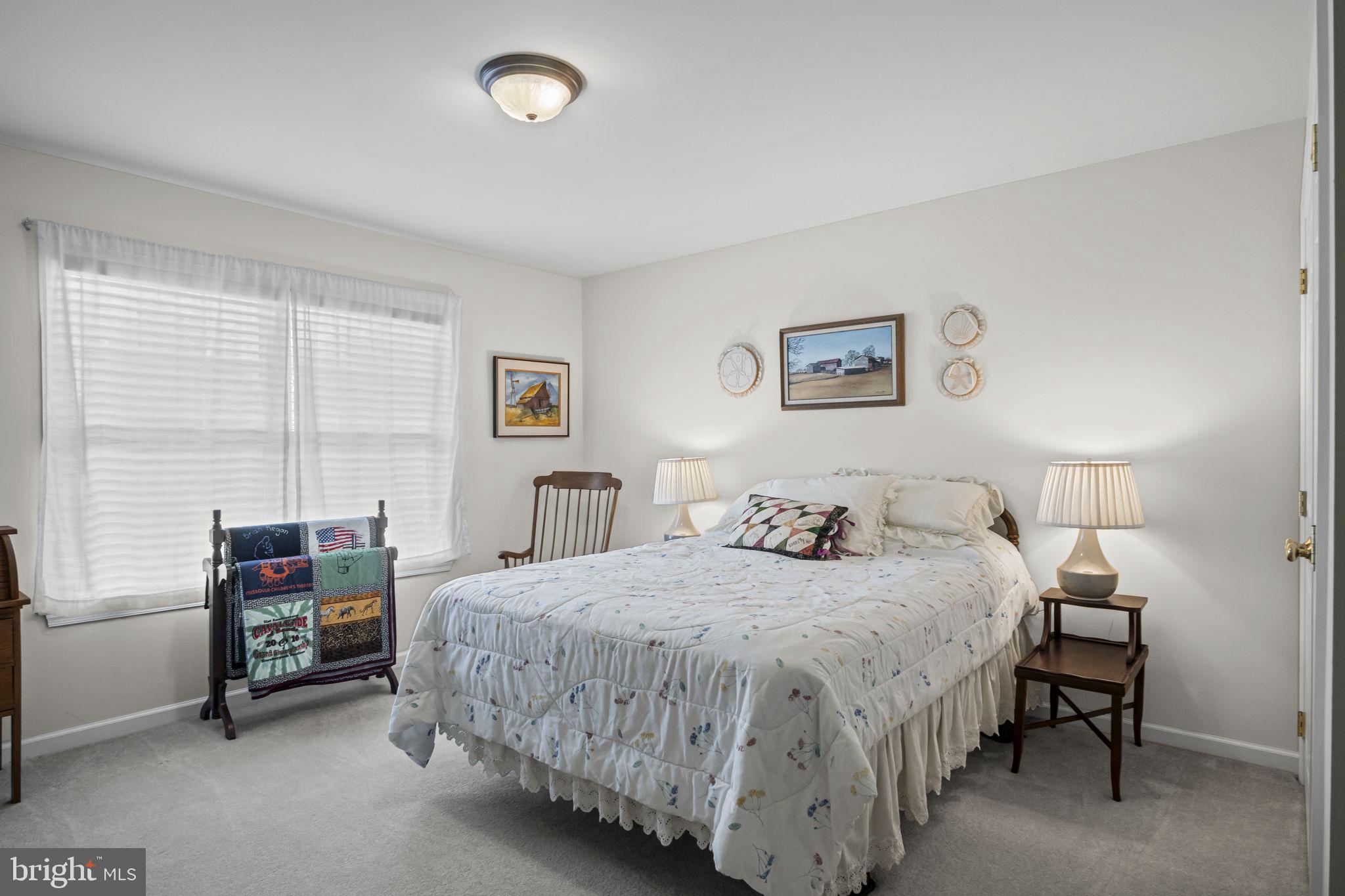 MEADOWBROOK FARMS - Residential