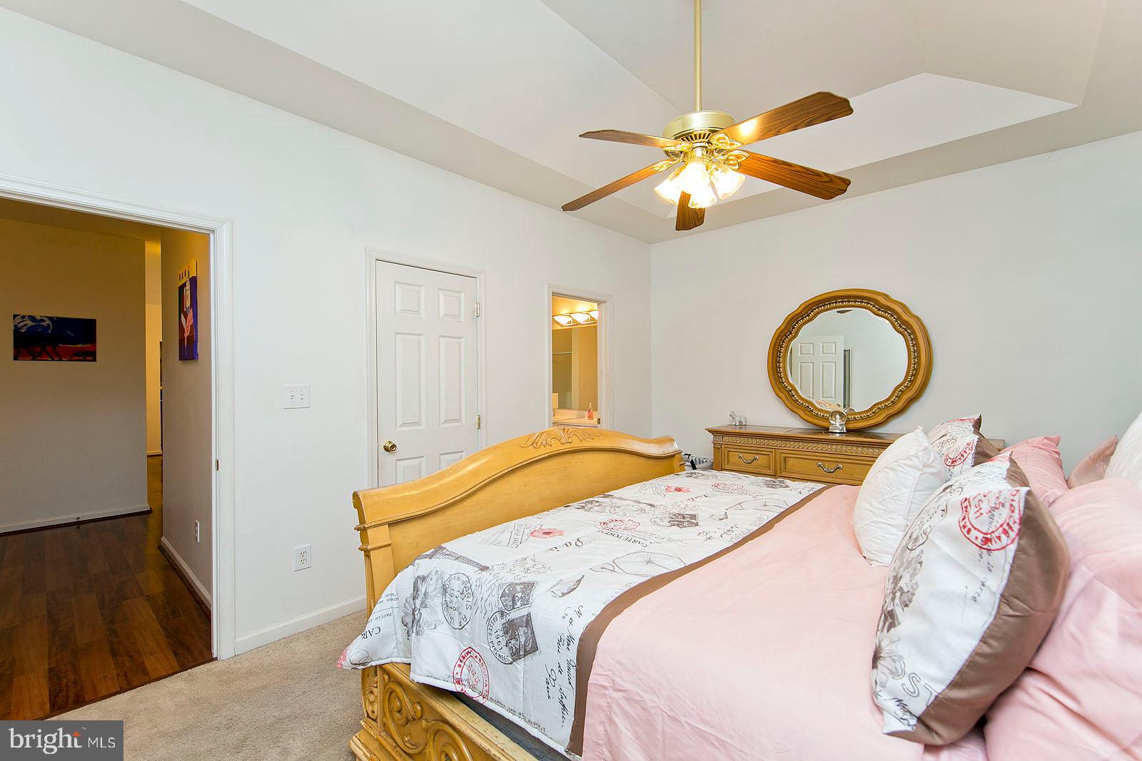 THUNDERBIRD RANCH - Residential