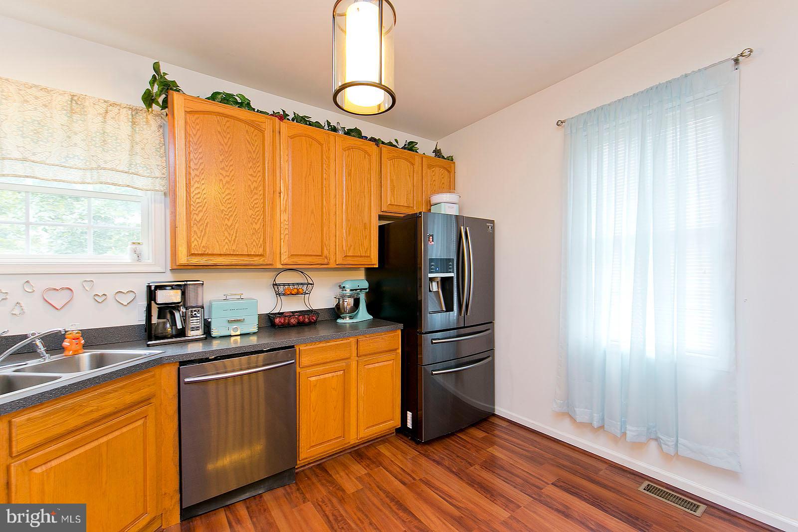 THUNDERBIRD RANCH - Residential