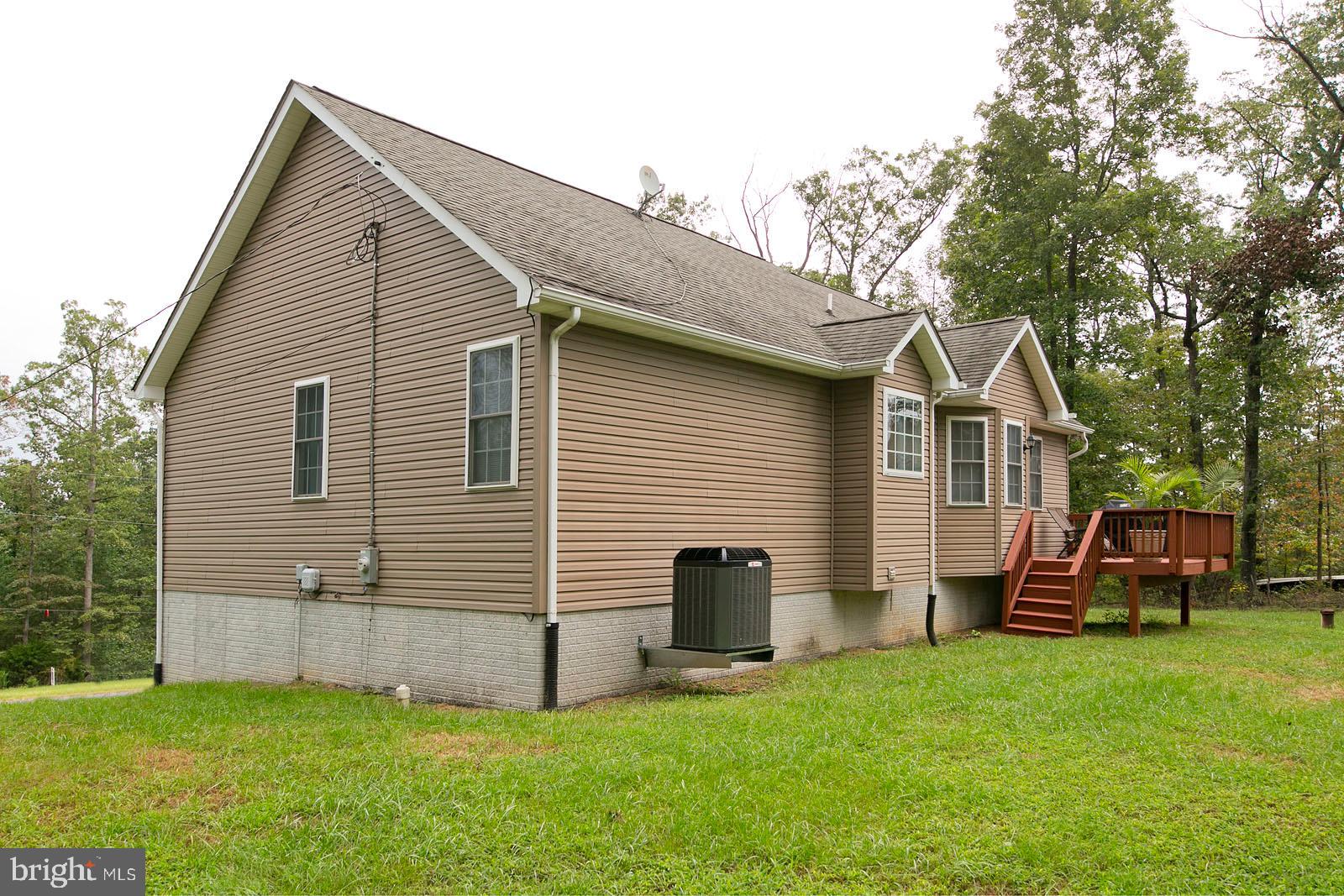 THUNDERBIRD RANCH - Residential