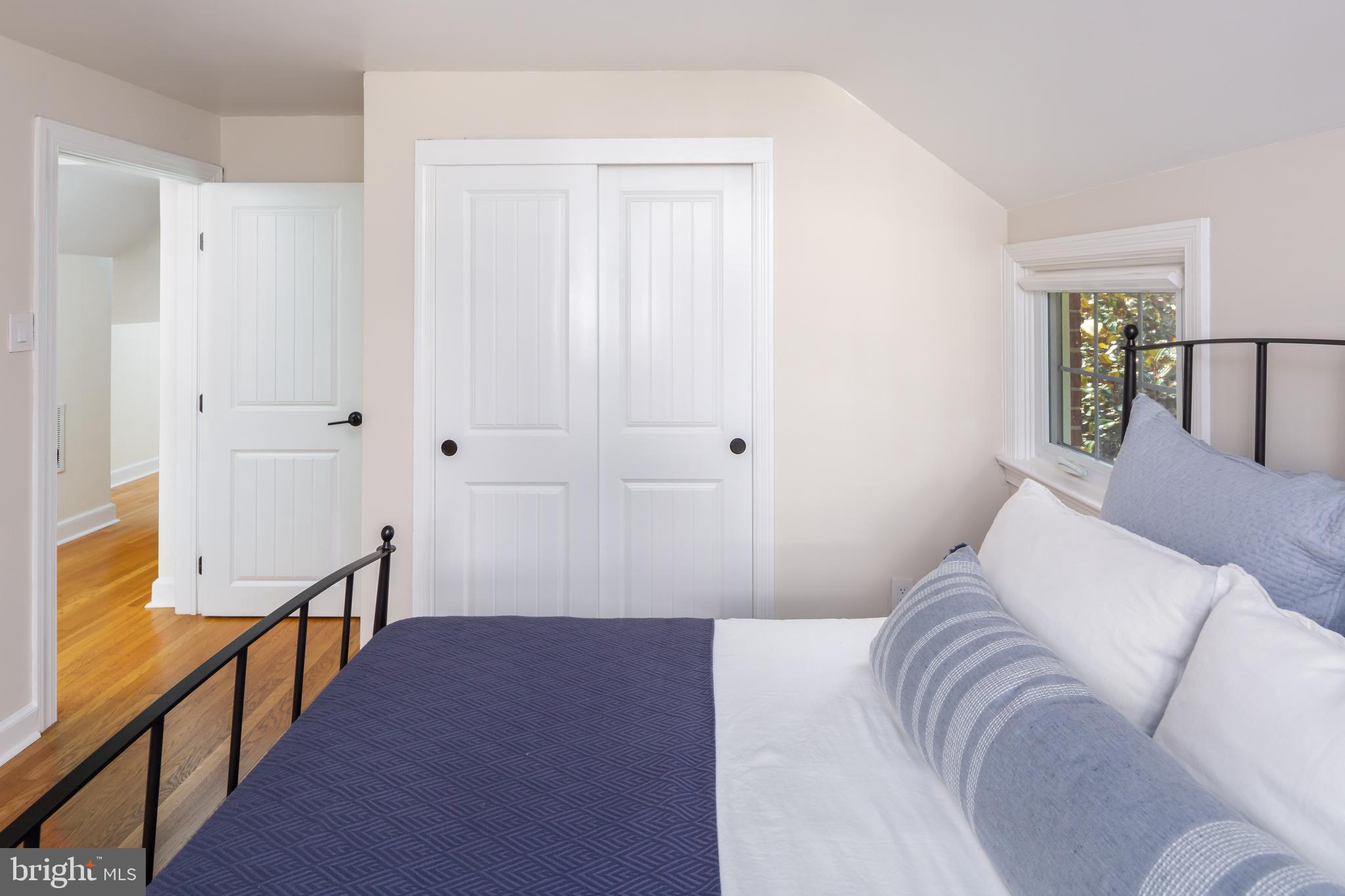 RADNOR HUNT - Residential