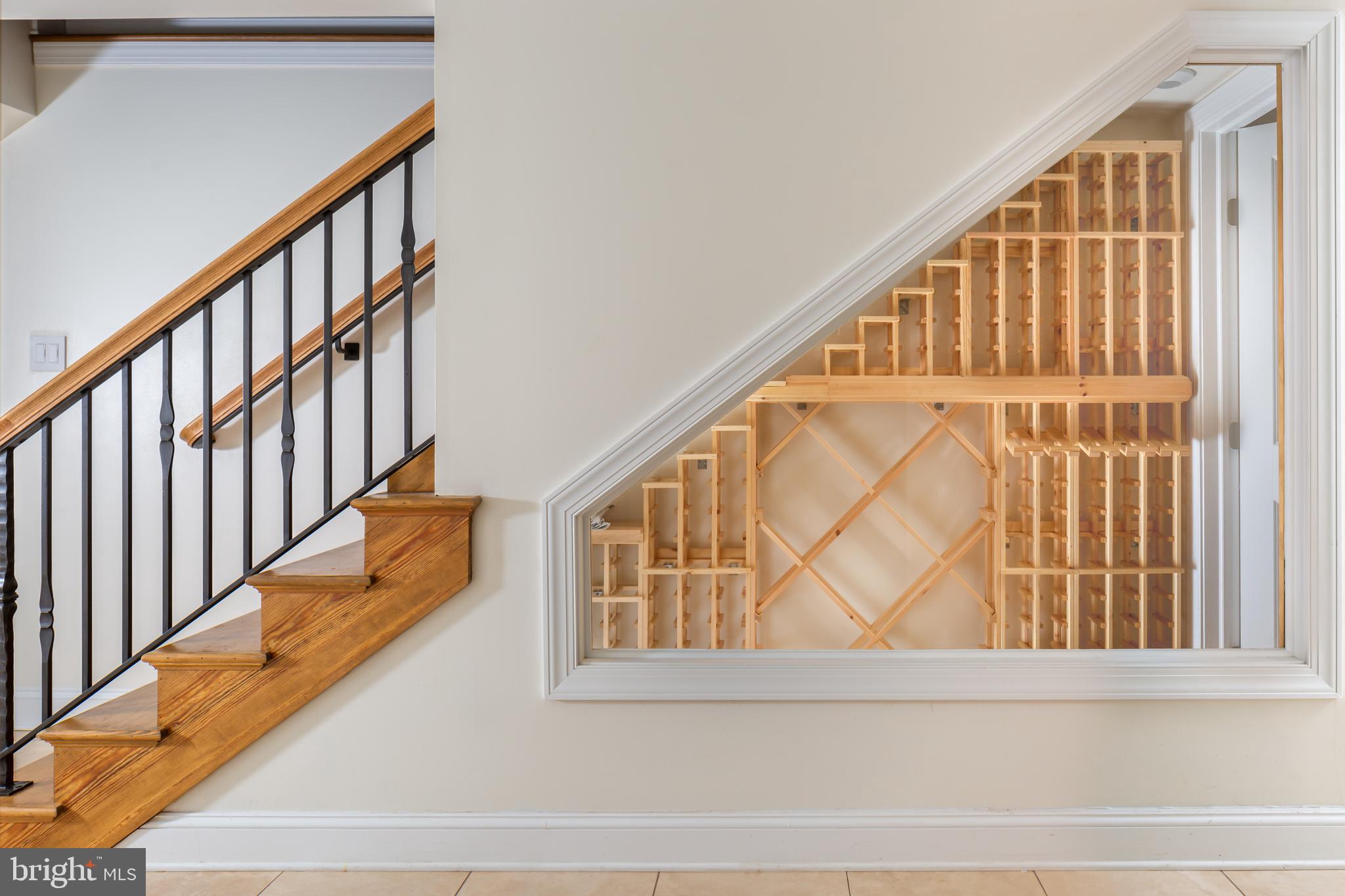 RADNOR HUNT - Residential