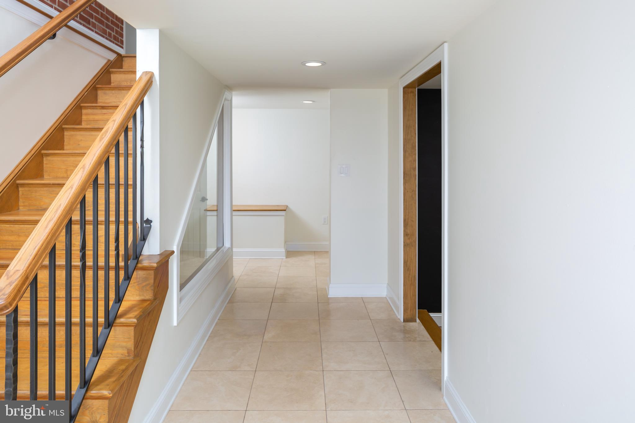 RADNOR HUNT - Residential