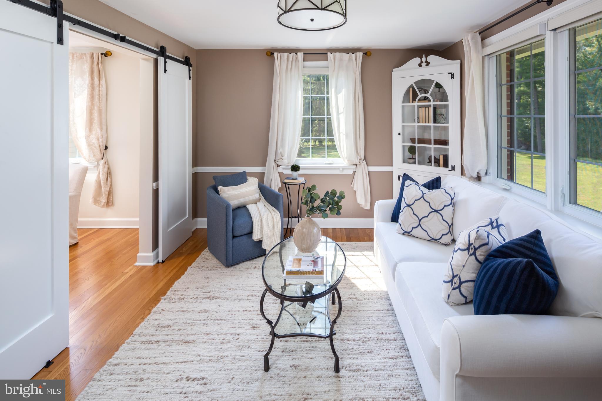 RADNOR HUNT - Residential