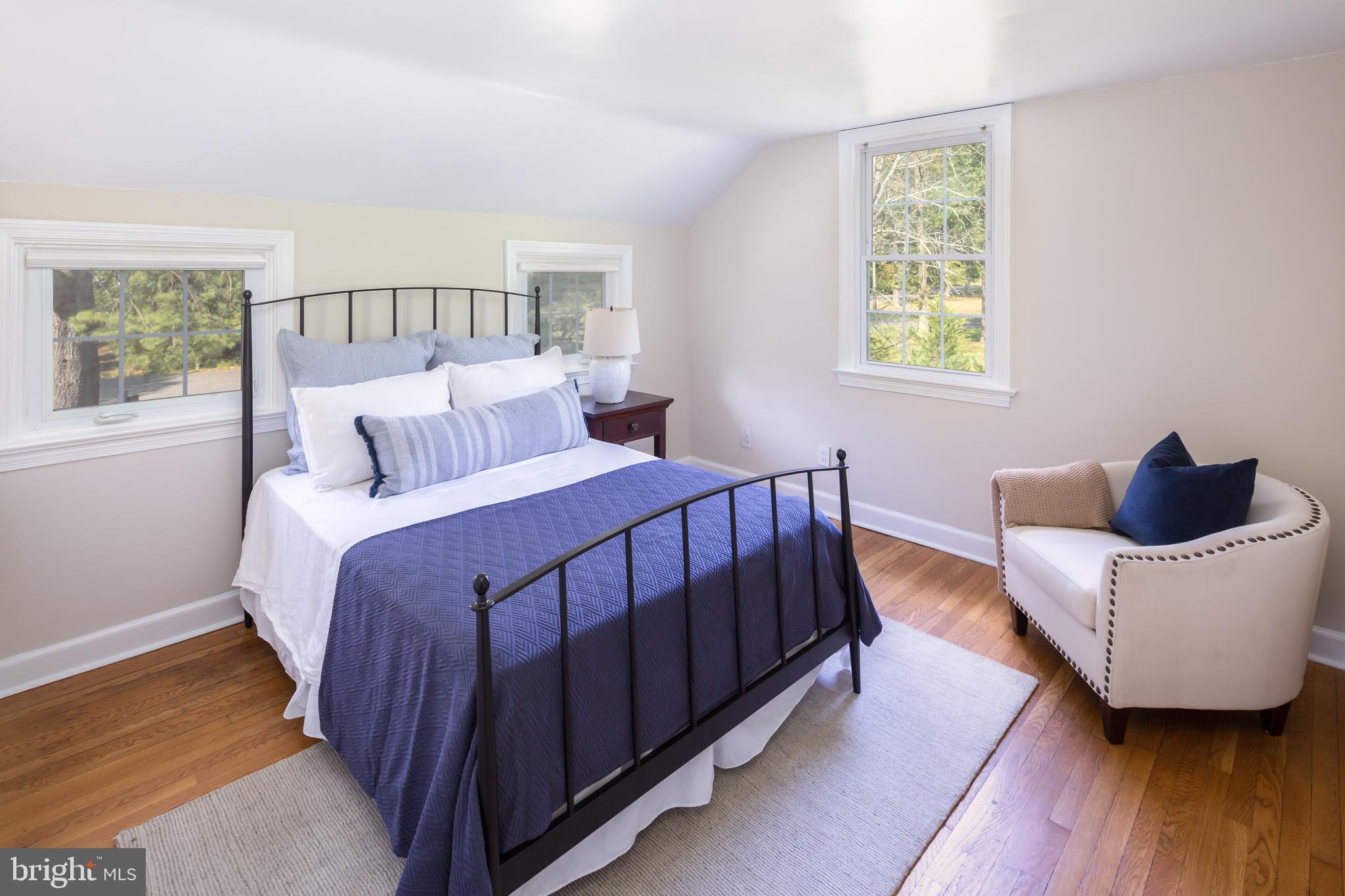 RADNOR HUNT - Residential