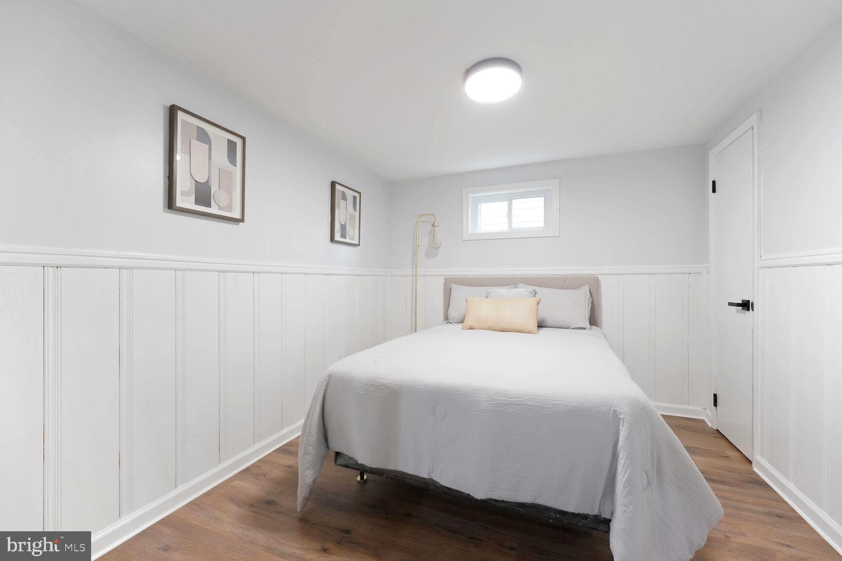 HILLSBOROUGH - Residential