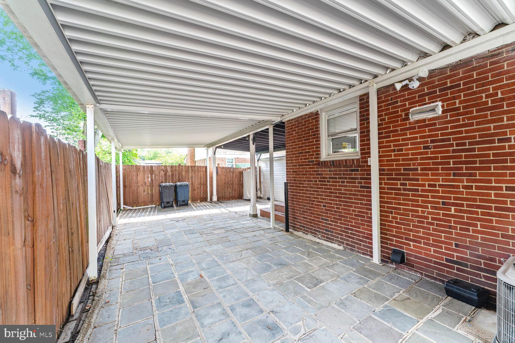 HILLSBOROUGH - Residential