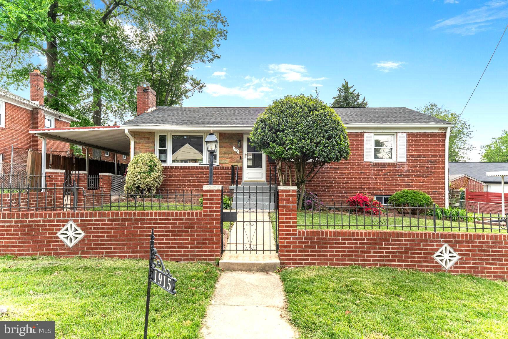 HILLSBOROUGH - Residential