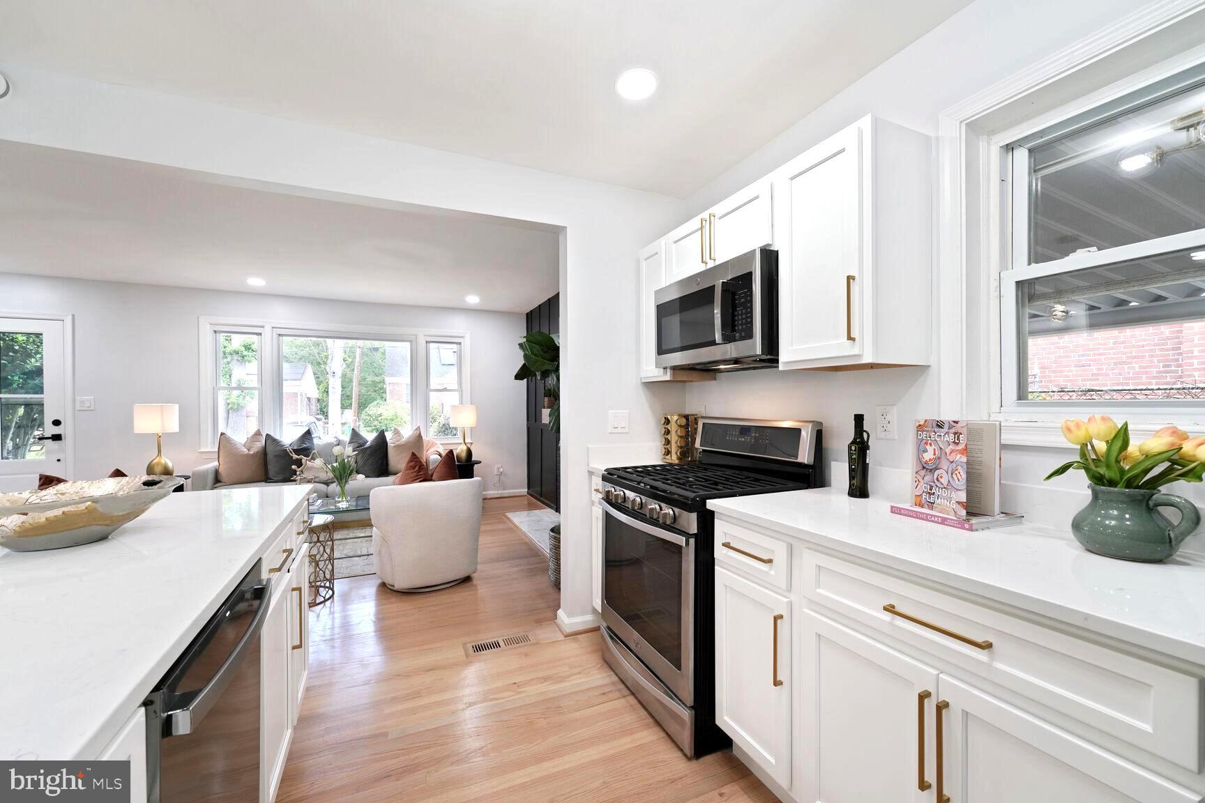 HILLSBOROUGH - Residential