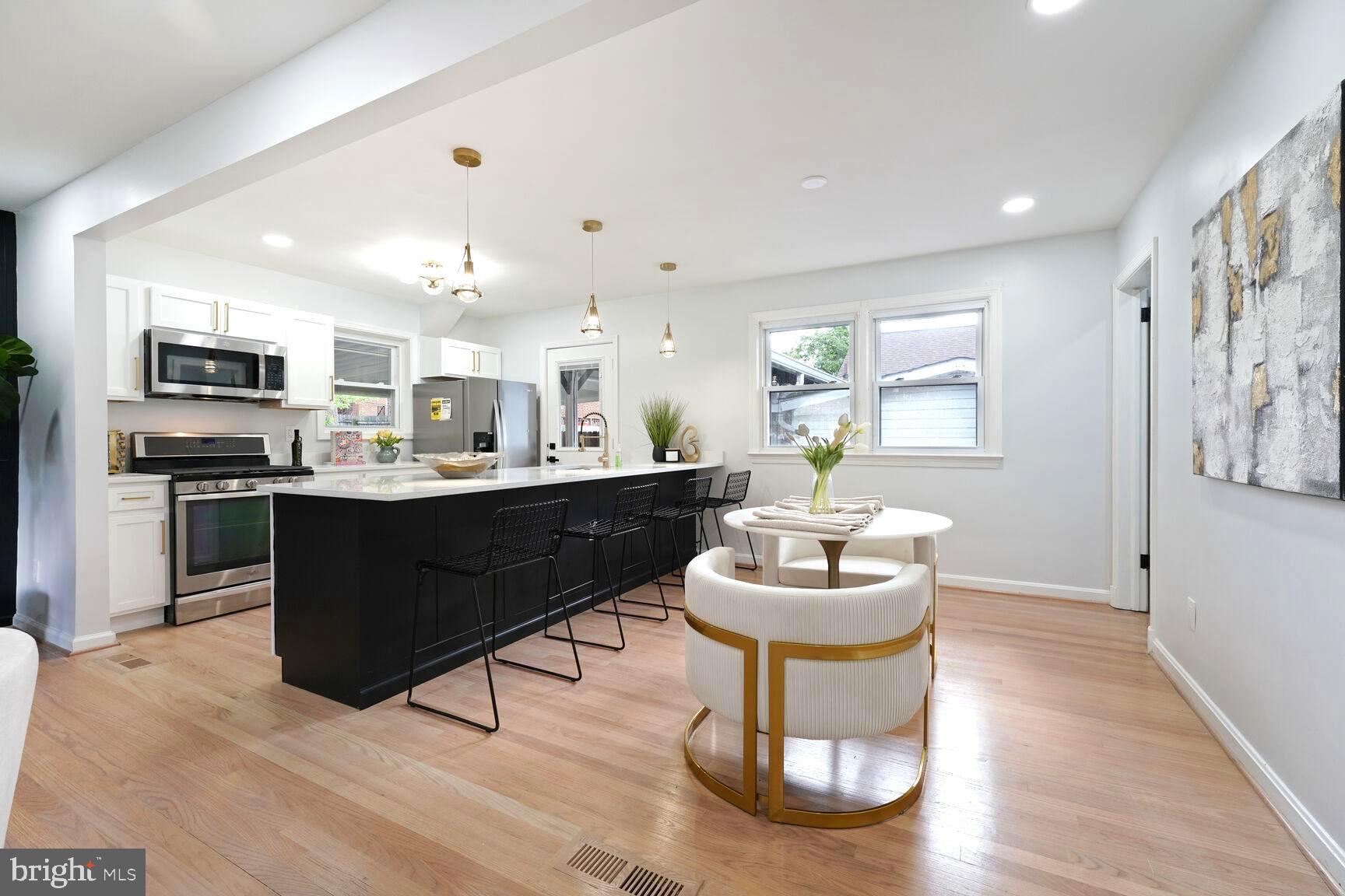 HILLSBOROUGH - Residential