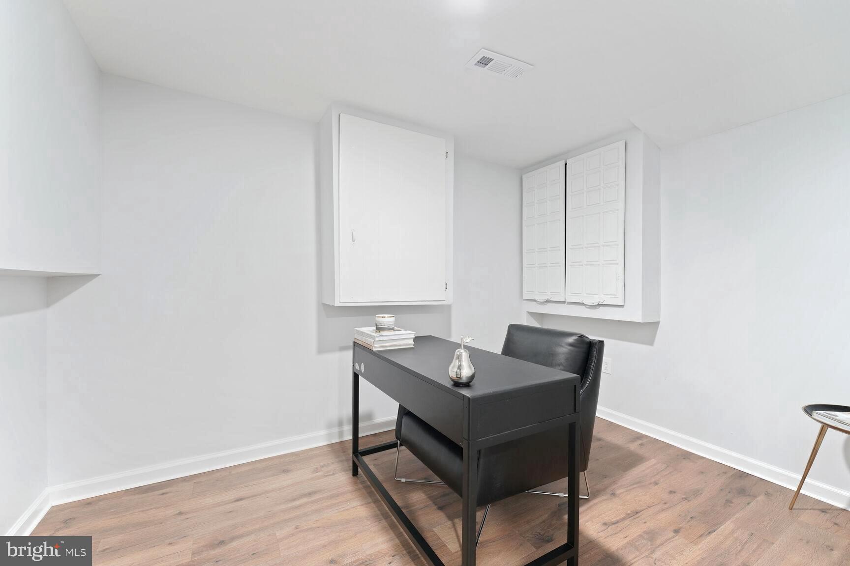 HILLSBOROUGH - Residential